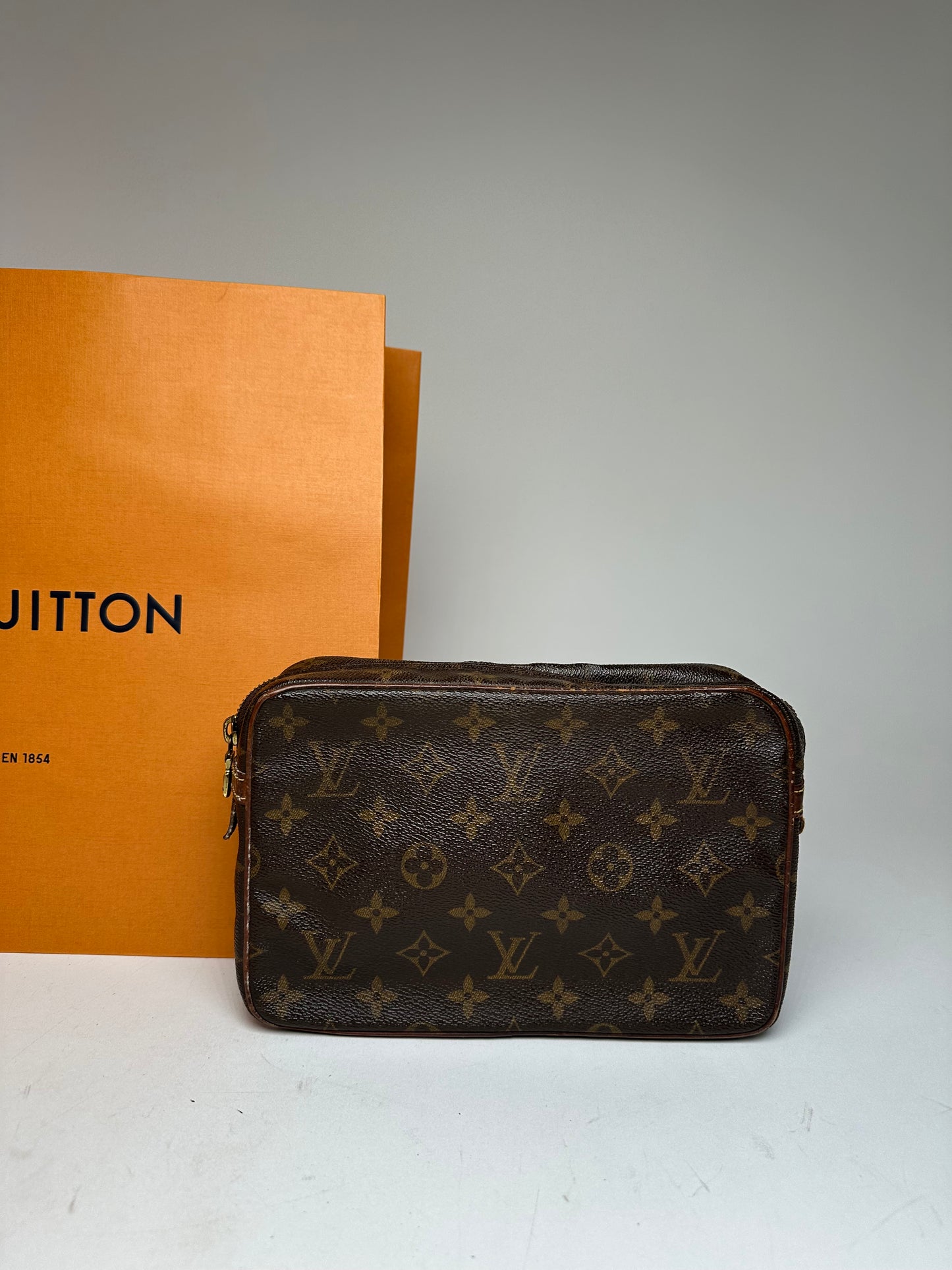 Vintage Louis Vuitton Monogram Clutch Brown