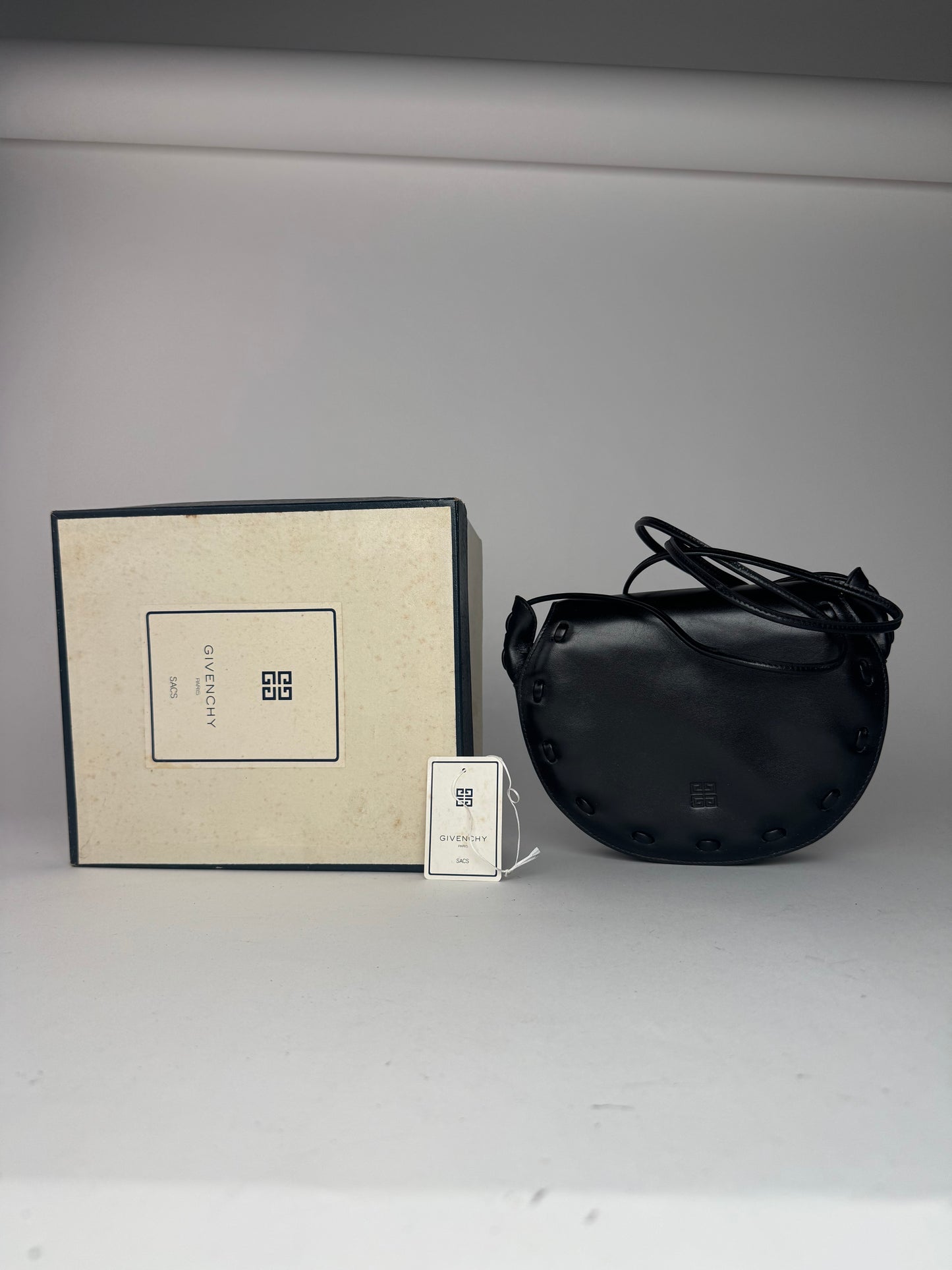 Sac vintage en cuir noir Givenchy