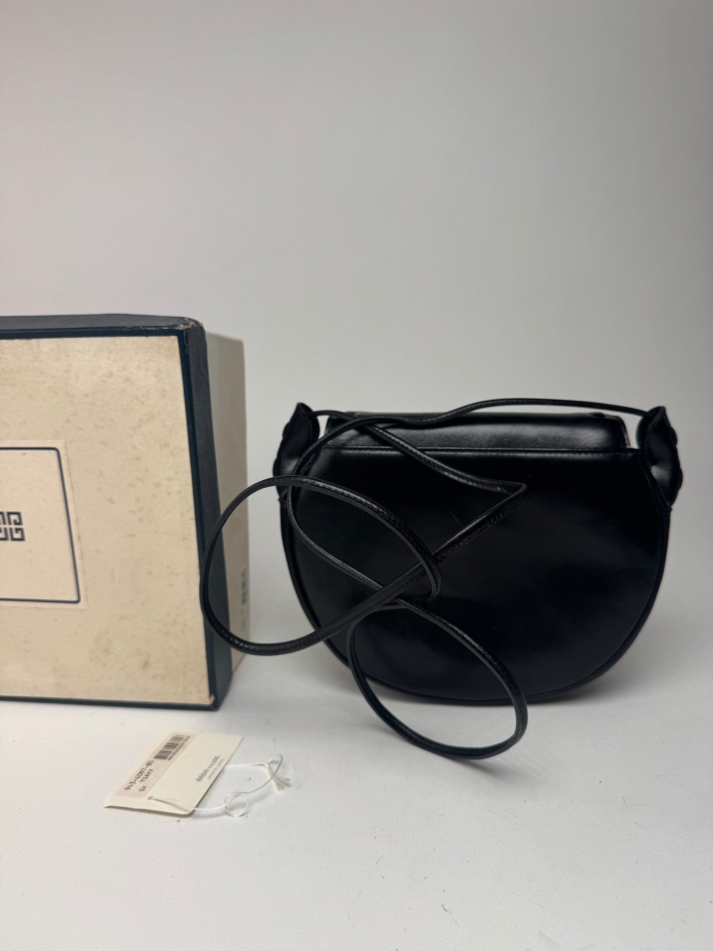 Sac vintage en cuir noir Givenchy