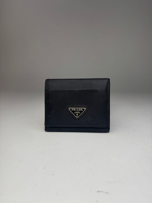 Vintage Prada Triangle Polyester leather wallet black