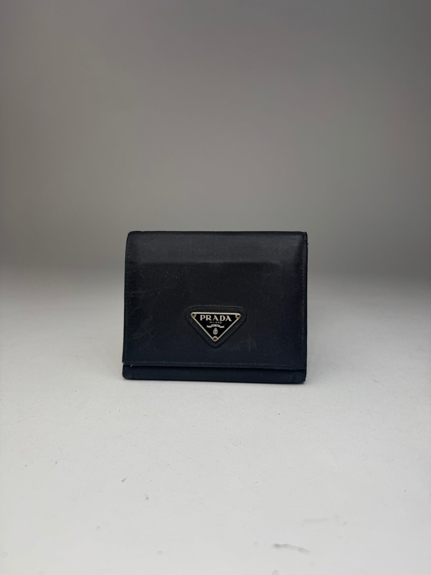Vintage Prada Triangle Polyester leather wallet black