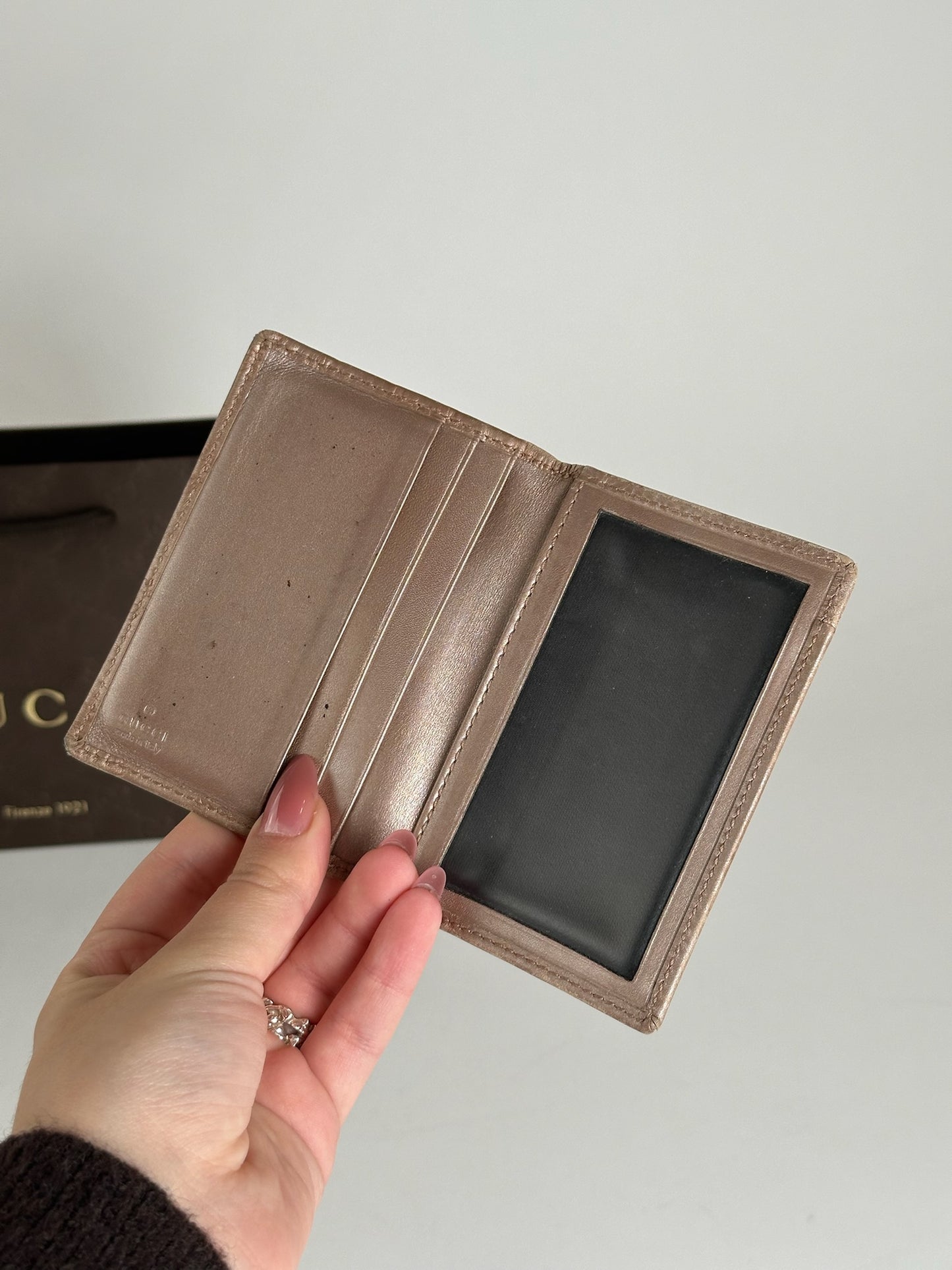 Porte-cartes vintage Gucci monogramme rose métallisé