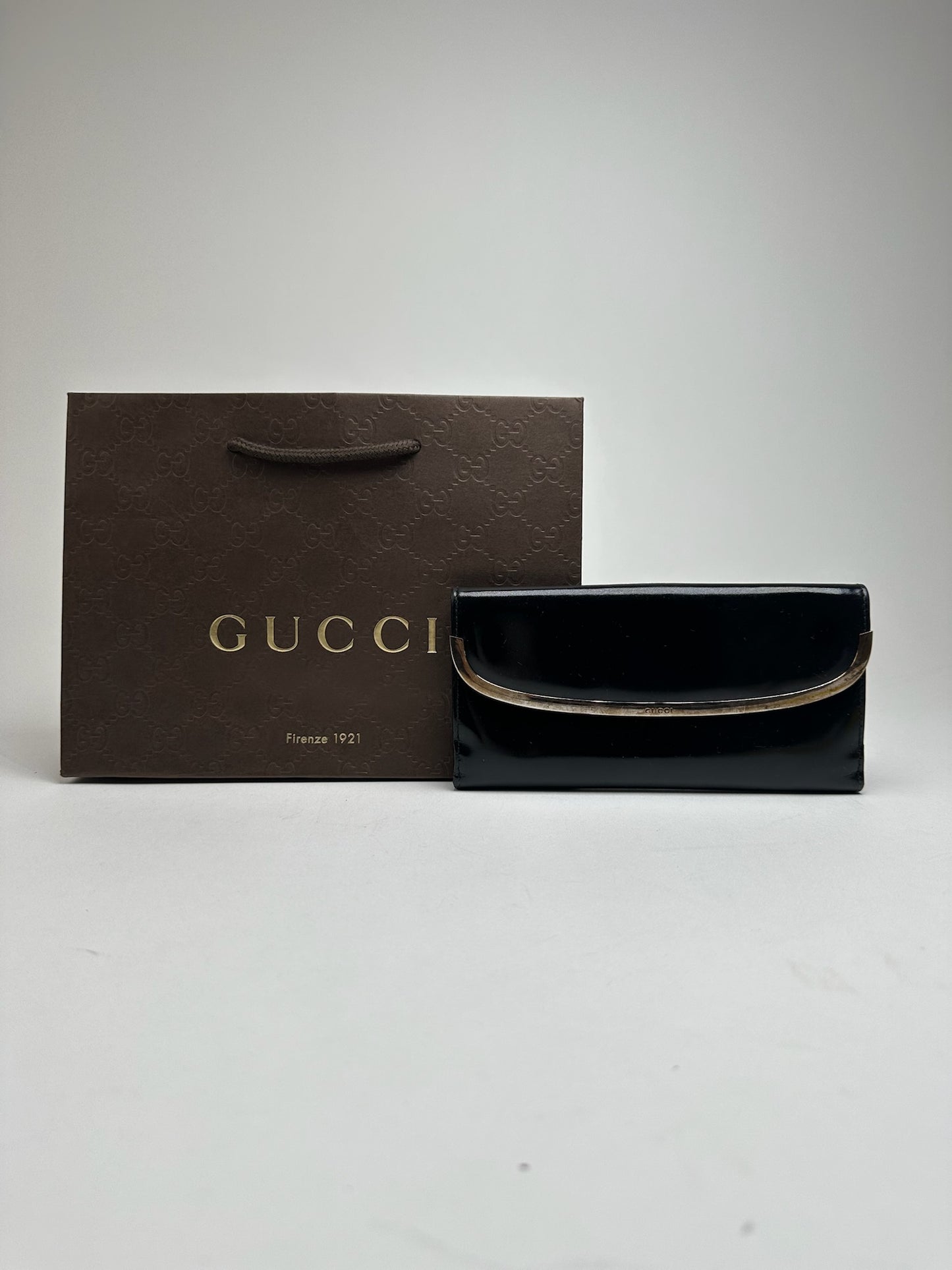 Vintage Gucci Patent Leather Wallet black