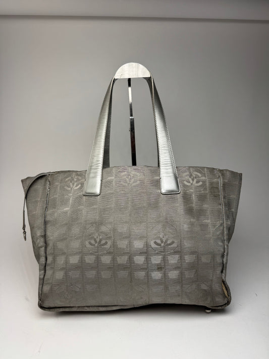 Vintage Chanel New Travel Line monogram Tote bag Silver