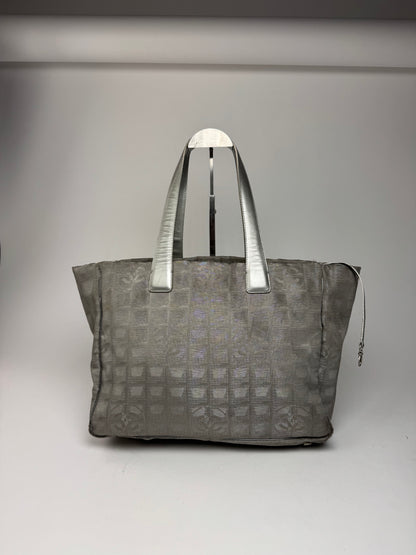 Vintage Chanel New Travel Line monogram Tote bag Silver