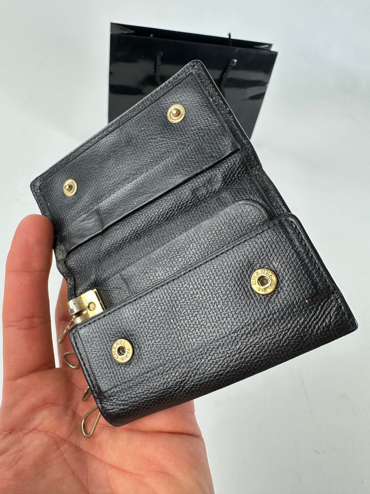 Vintage Chanel CC Logo Caviar Leather Key Holder Black