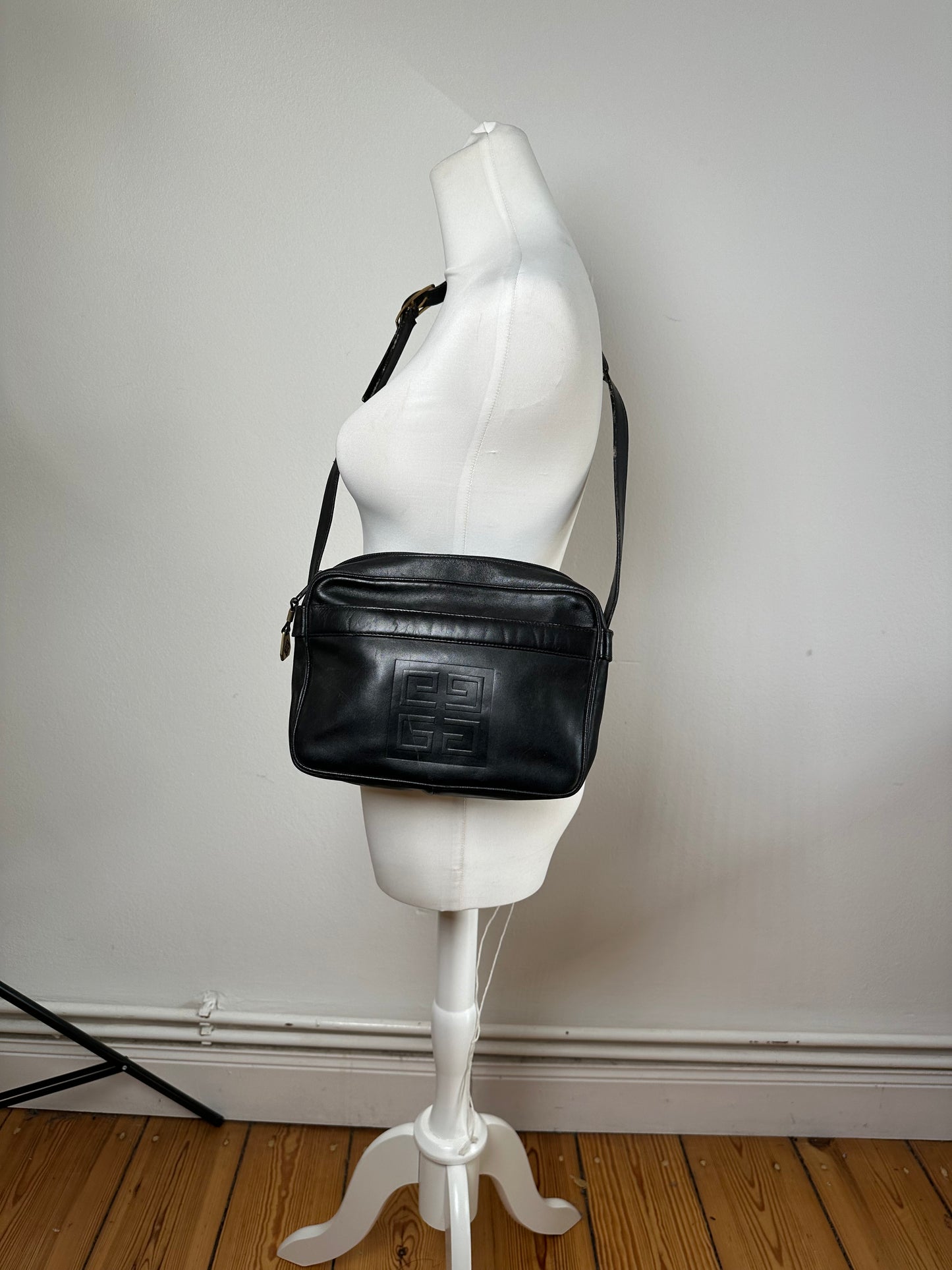 Vintage Givenchy Leather Shoulder Bag Black
