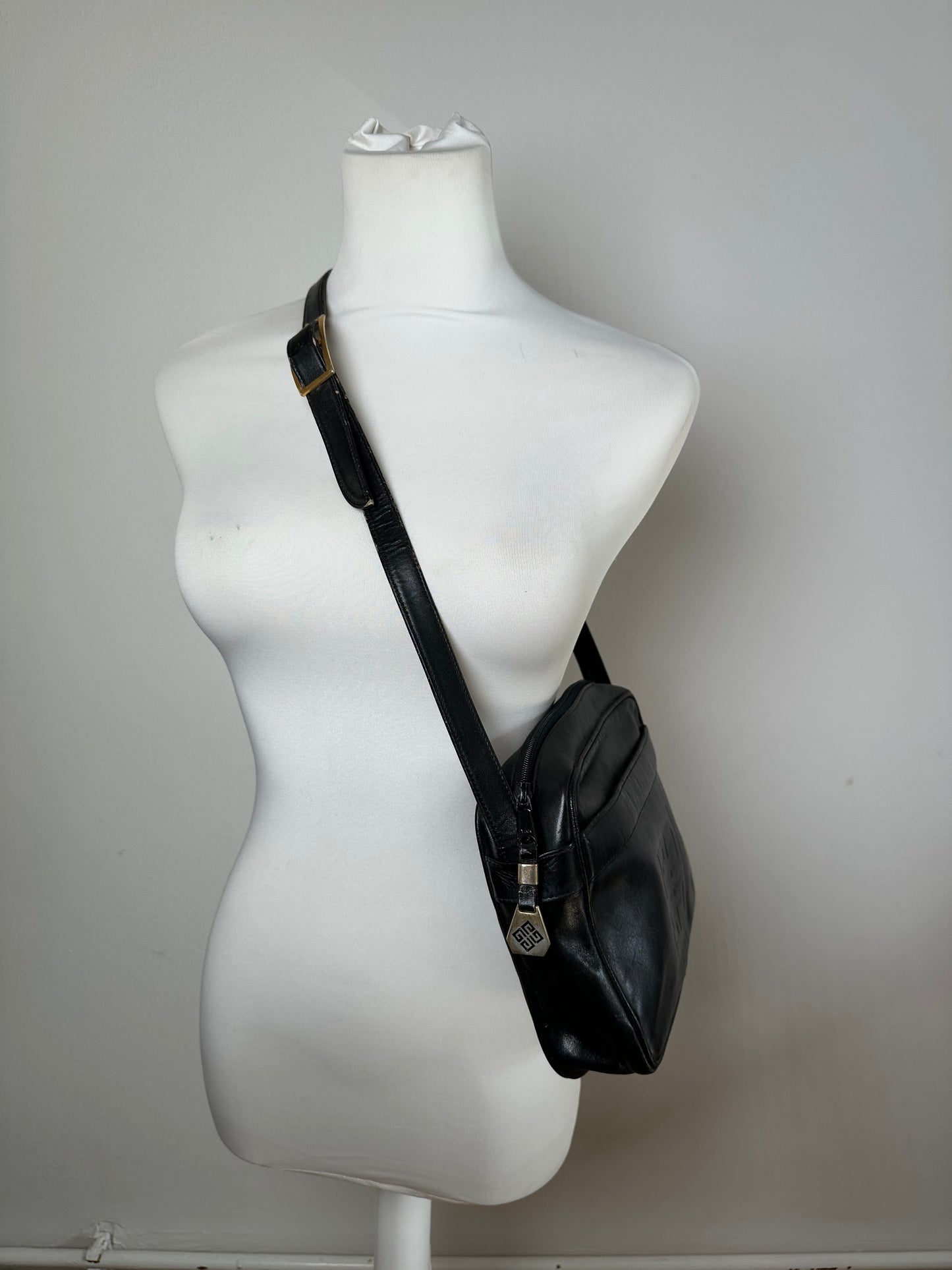 Vintage Givenchy Leather Shoulder Bag Black