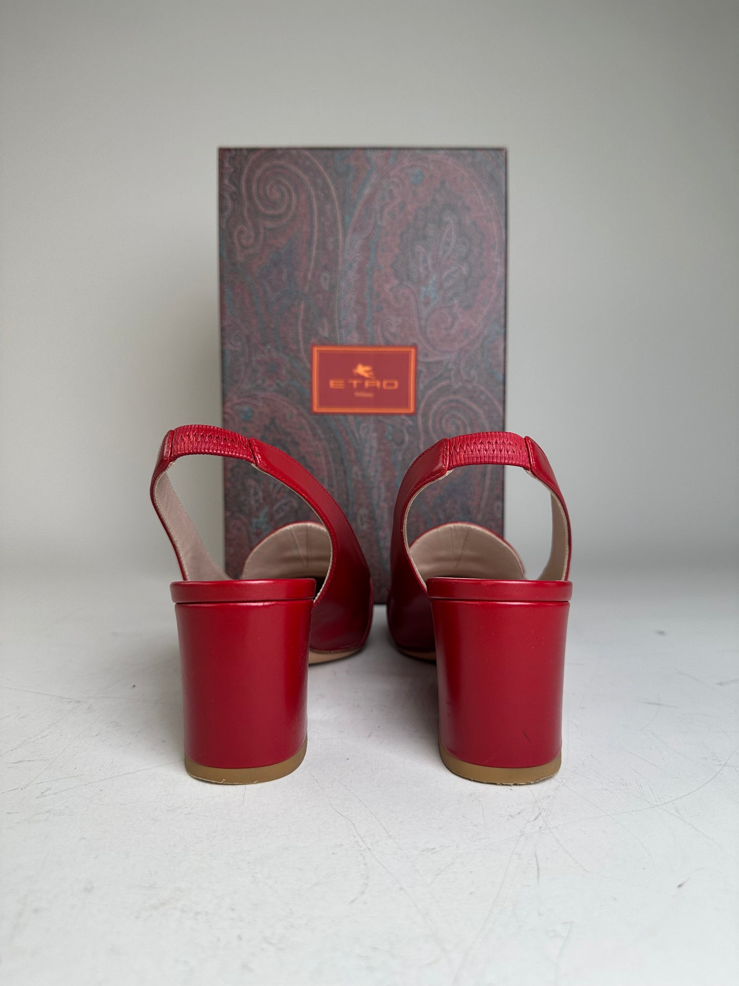 Vintage Etro Leather Slingback Heels Red Silver Chain EU36
