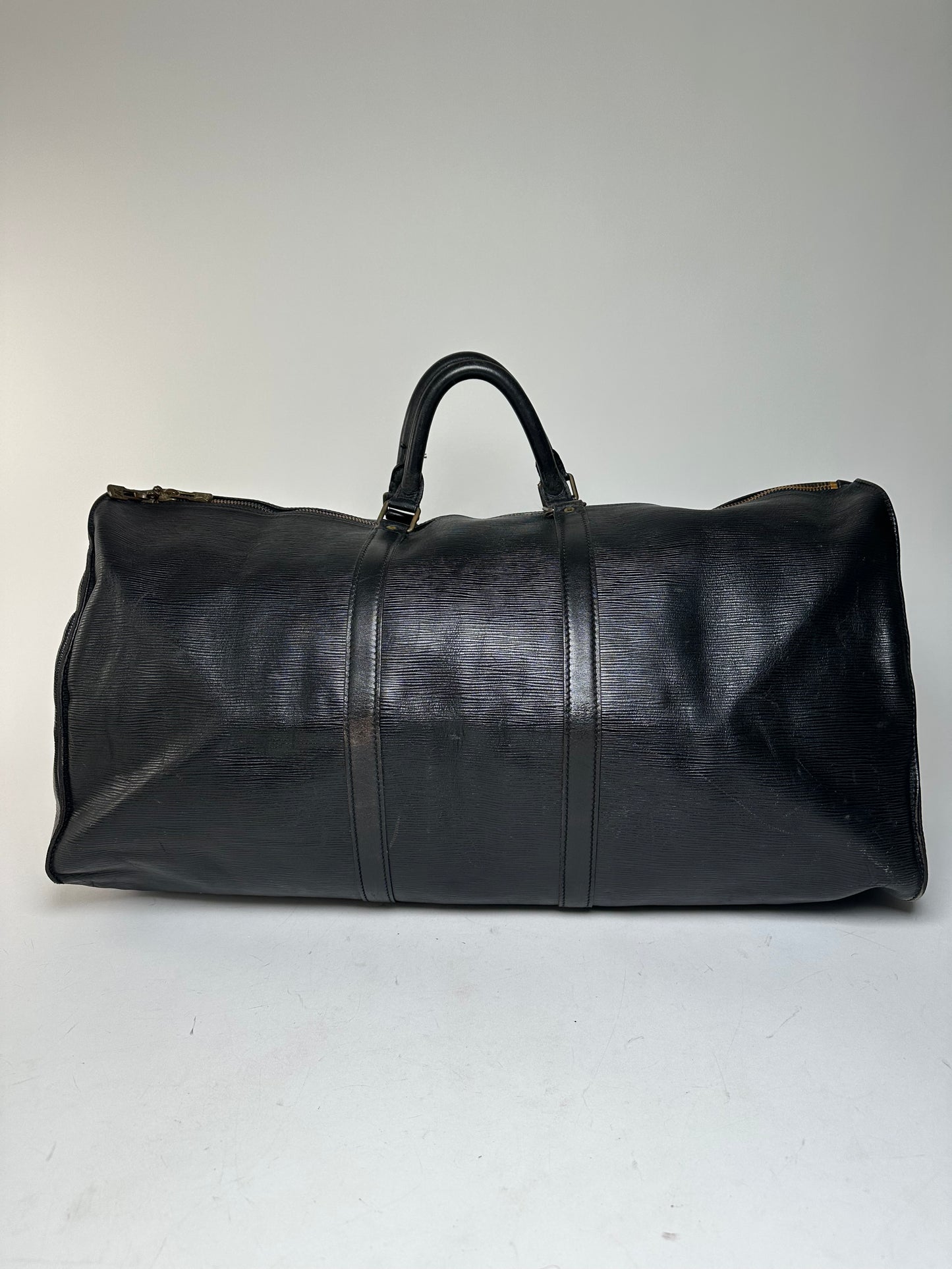 Vintage Louis Vuitton EPI Leather 60 Keepball Black