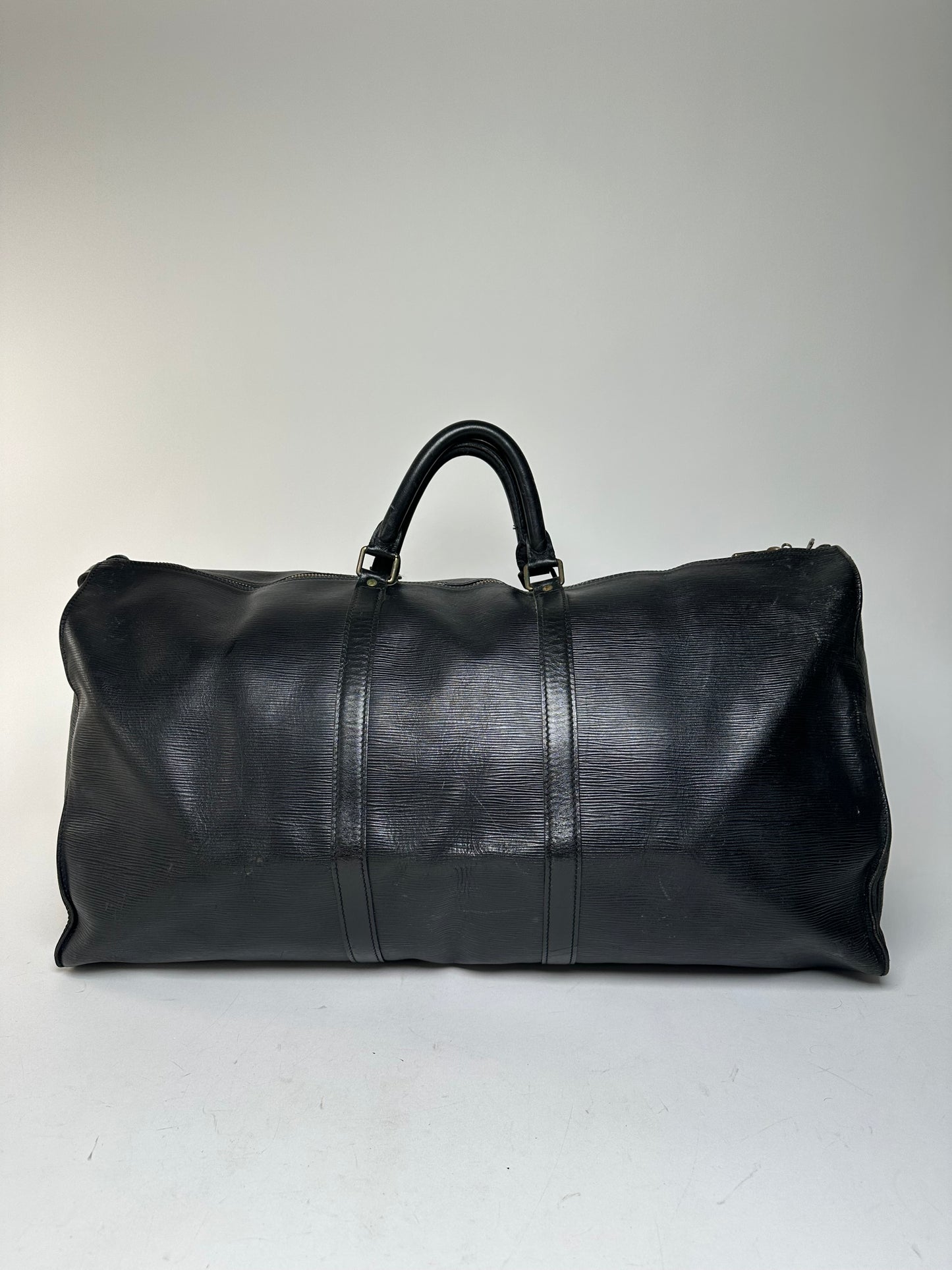 Vintage Louis Vuitton EPI Leather 60 Keepball Black