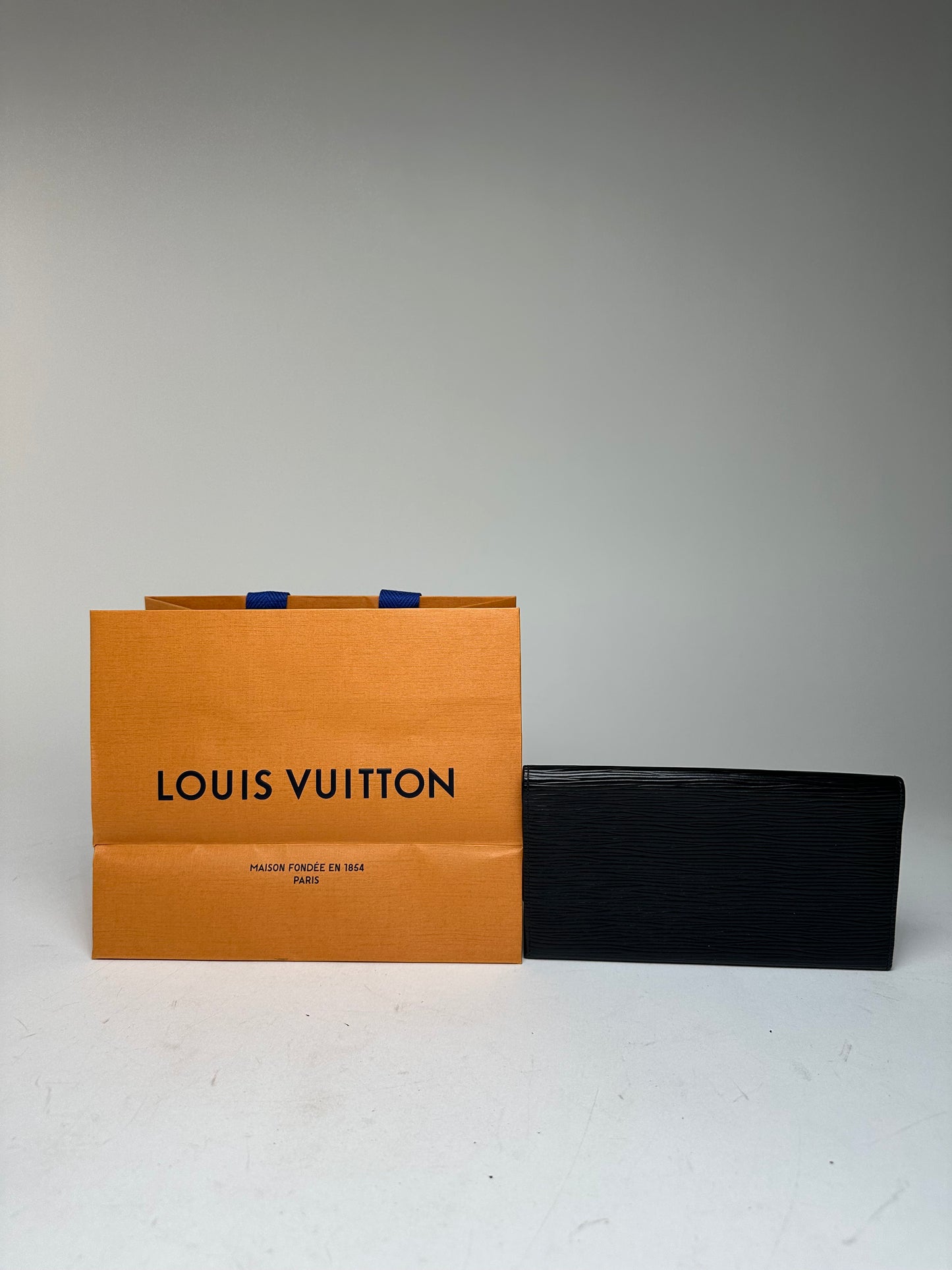Vintage Louis Vuitton EPI Leather ID Holder Wallet Black