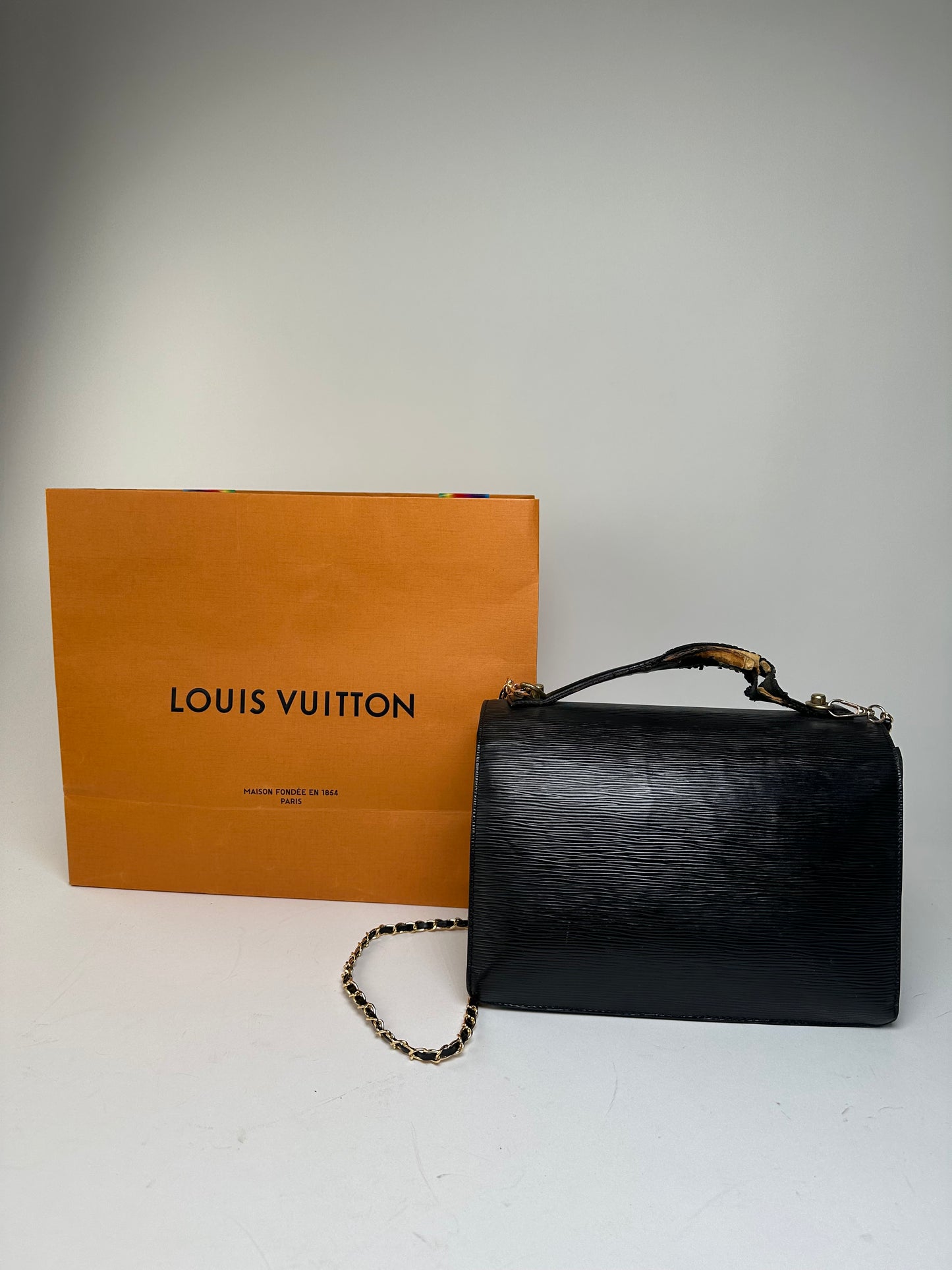 Vintage Louis Vuitton Epi Leather Flap Bag Black