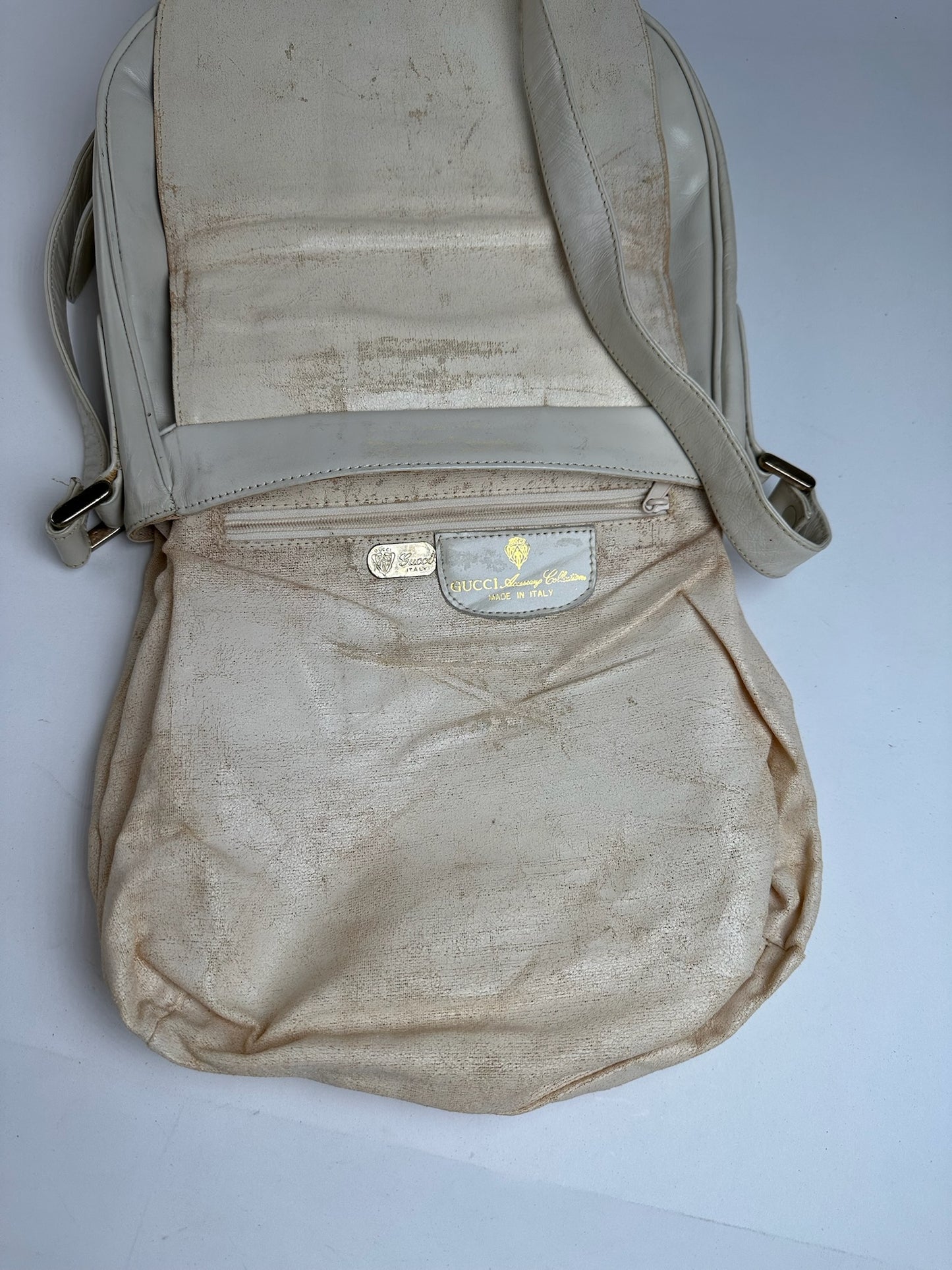 Vintage Gucci leather bag white