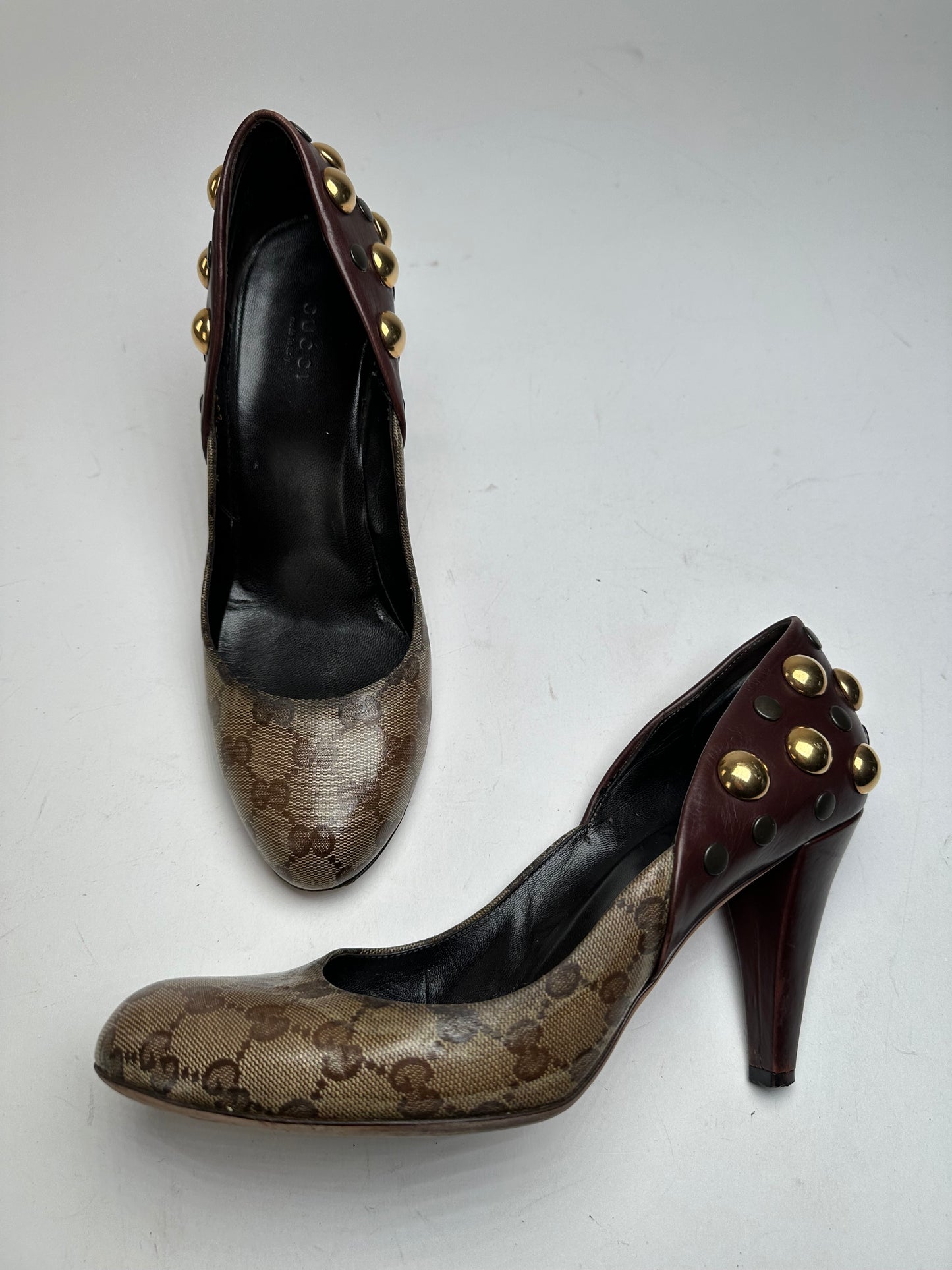 Vintage Gucci Studded Monogram Leather Pumps Beige Brown EU40