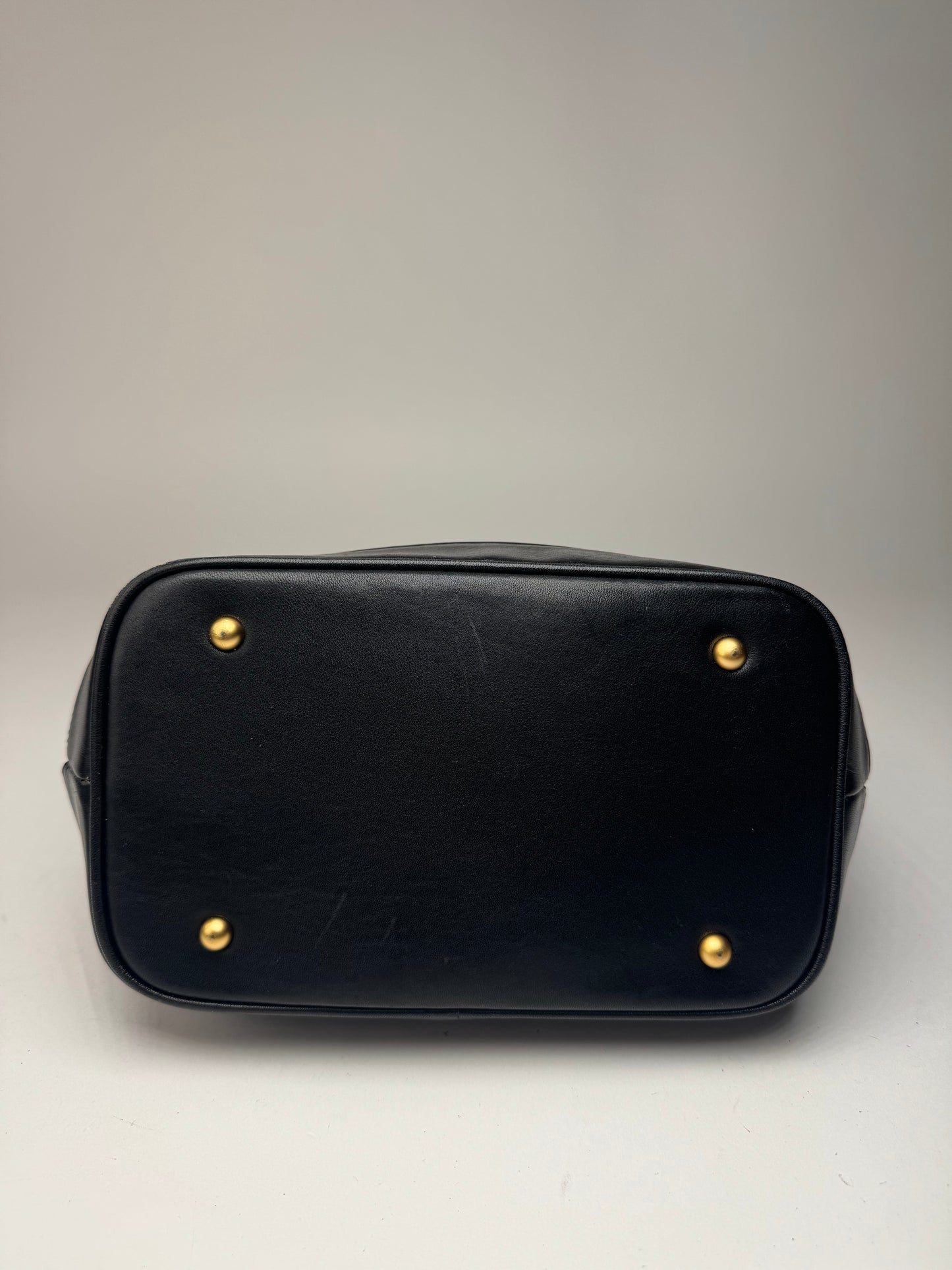 Sac vintage Courrèges Paris en cuir noir