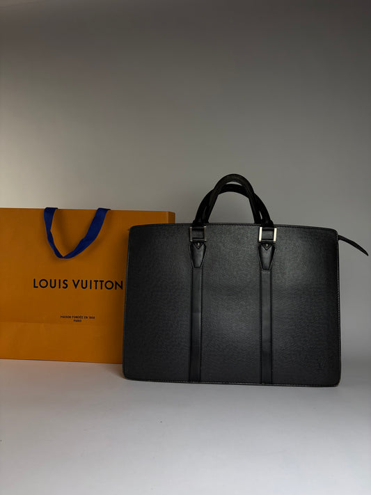 Vintage Louis Vuitton Taiga Leather Structured Briefcase Black