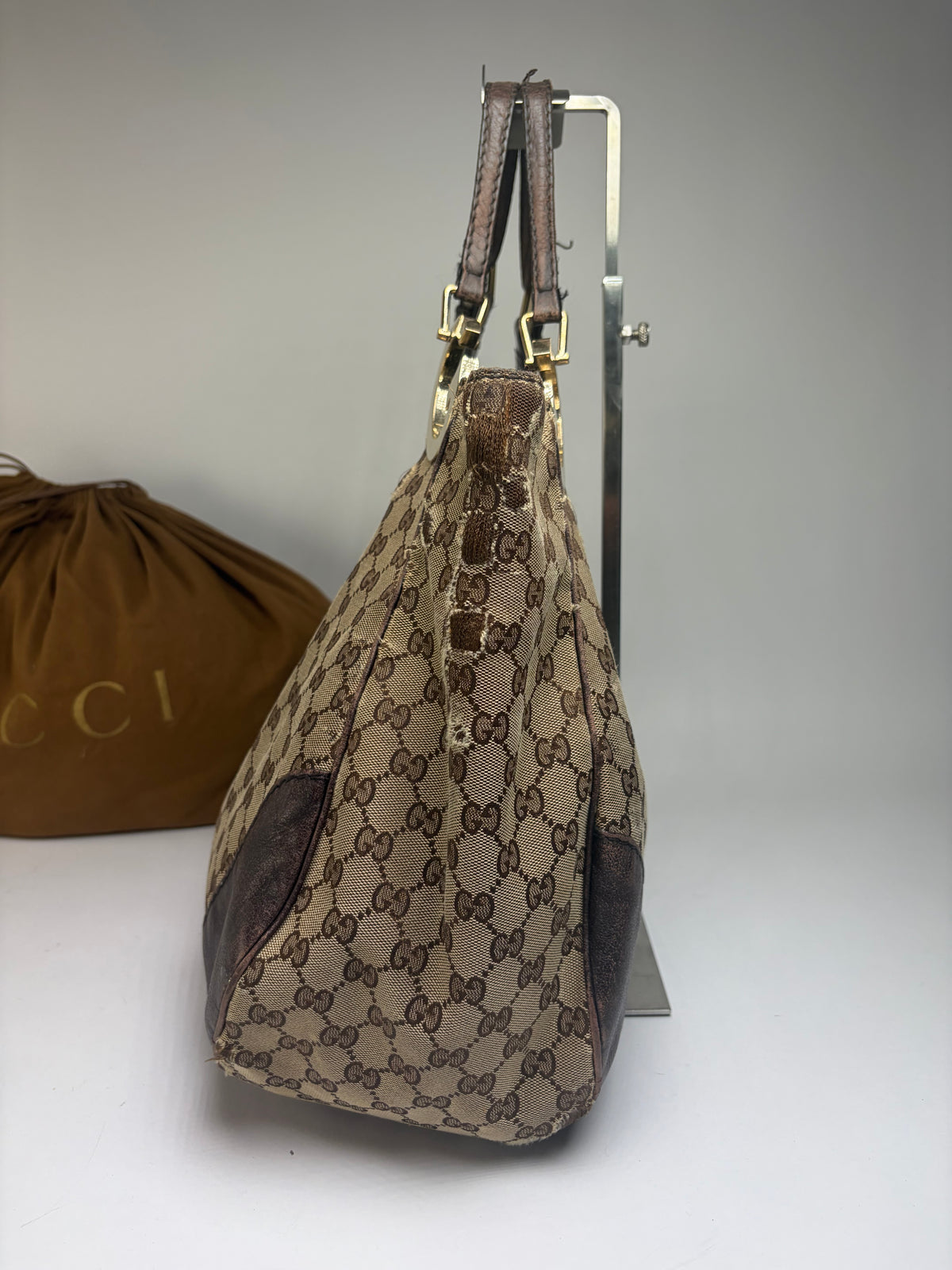 Vintage Gucci GG Supreme Hobo Bag c. 2010 Beige Brown