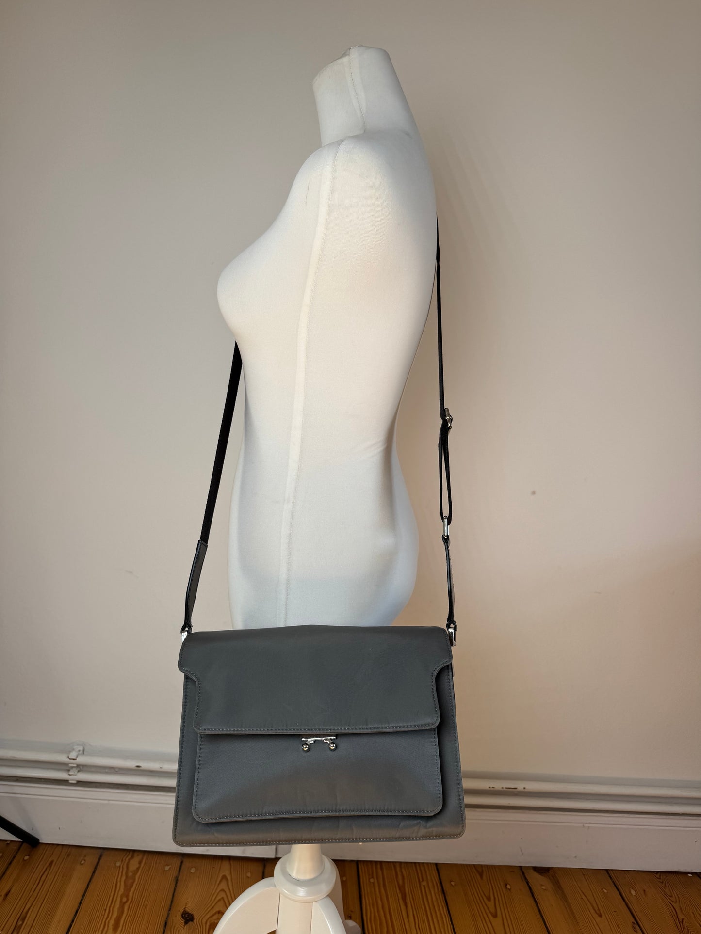 Vintage Marni 2way Trunk Bag Grey Black
