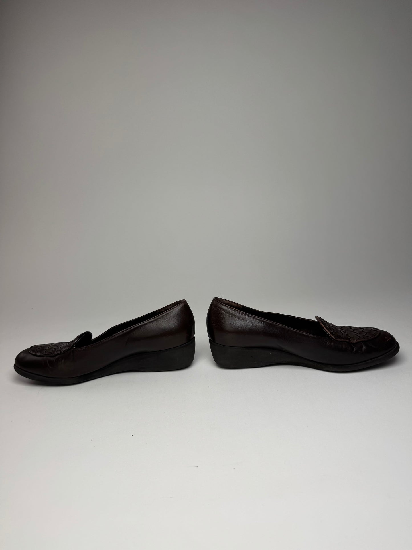 Vintage Bottega Veneta Intrecciato Leather Loafer Brown 37C