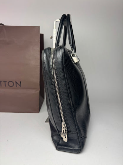 Sac vintage Louis Vuitton EPI en cuir noir