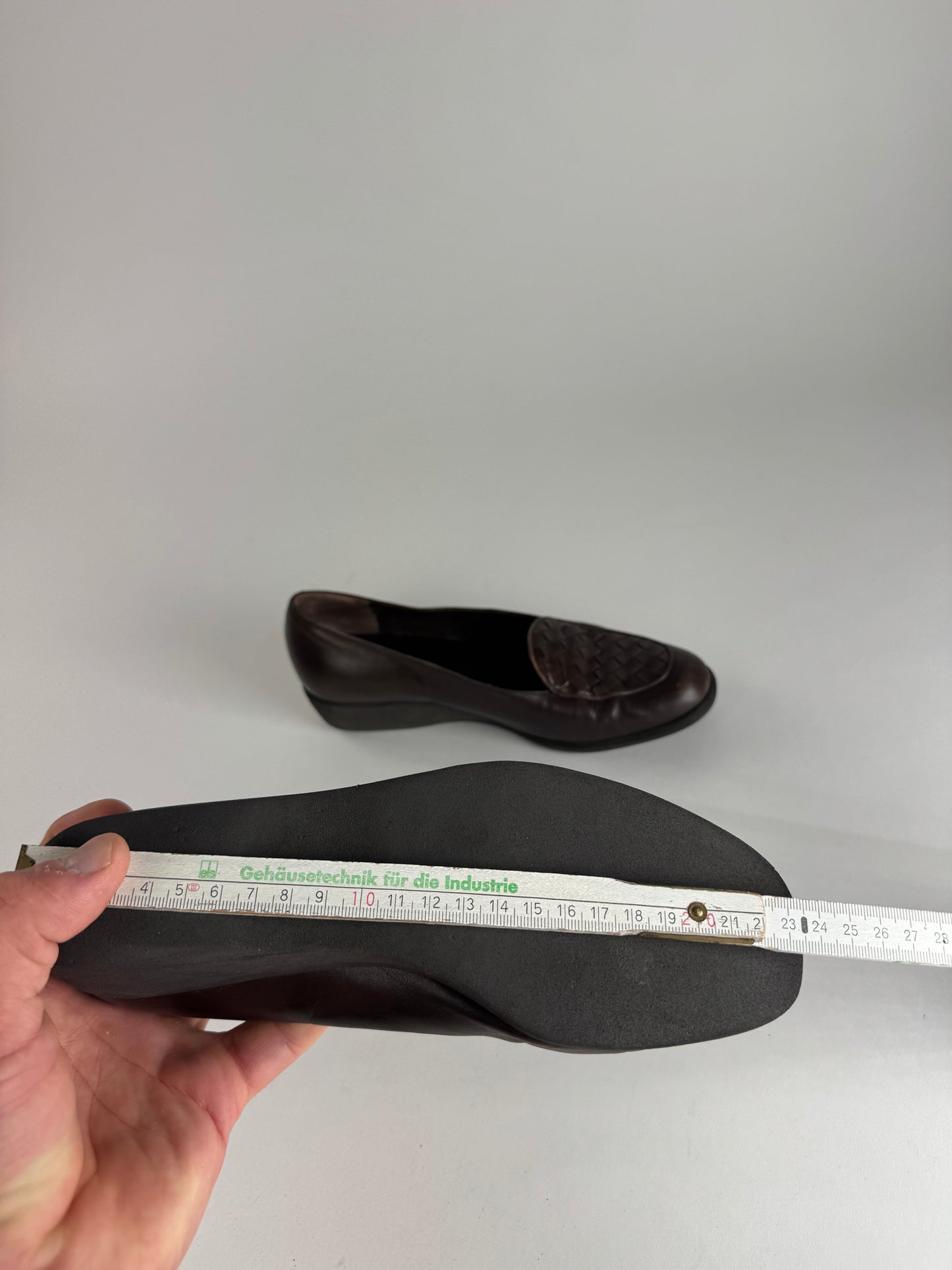 Vintage Bottega Veneta Intrecciato Leather Loafer Brown 37C