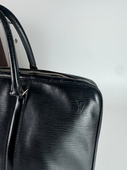 Sac vintage Louis Vuitton EPI en cuir noir