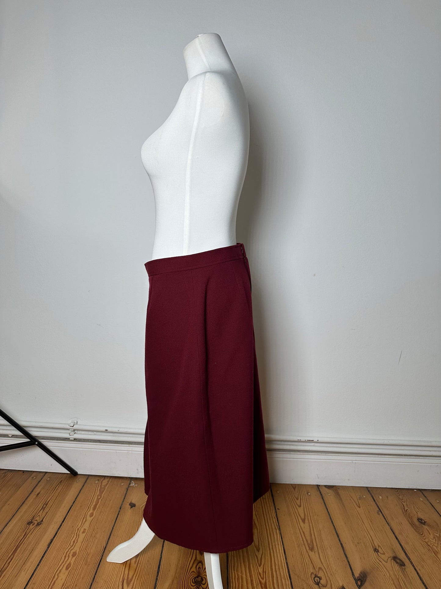 Vintage Chloe Wool Skirt Burgundy FR42