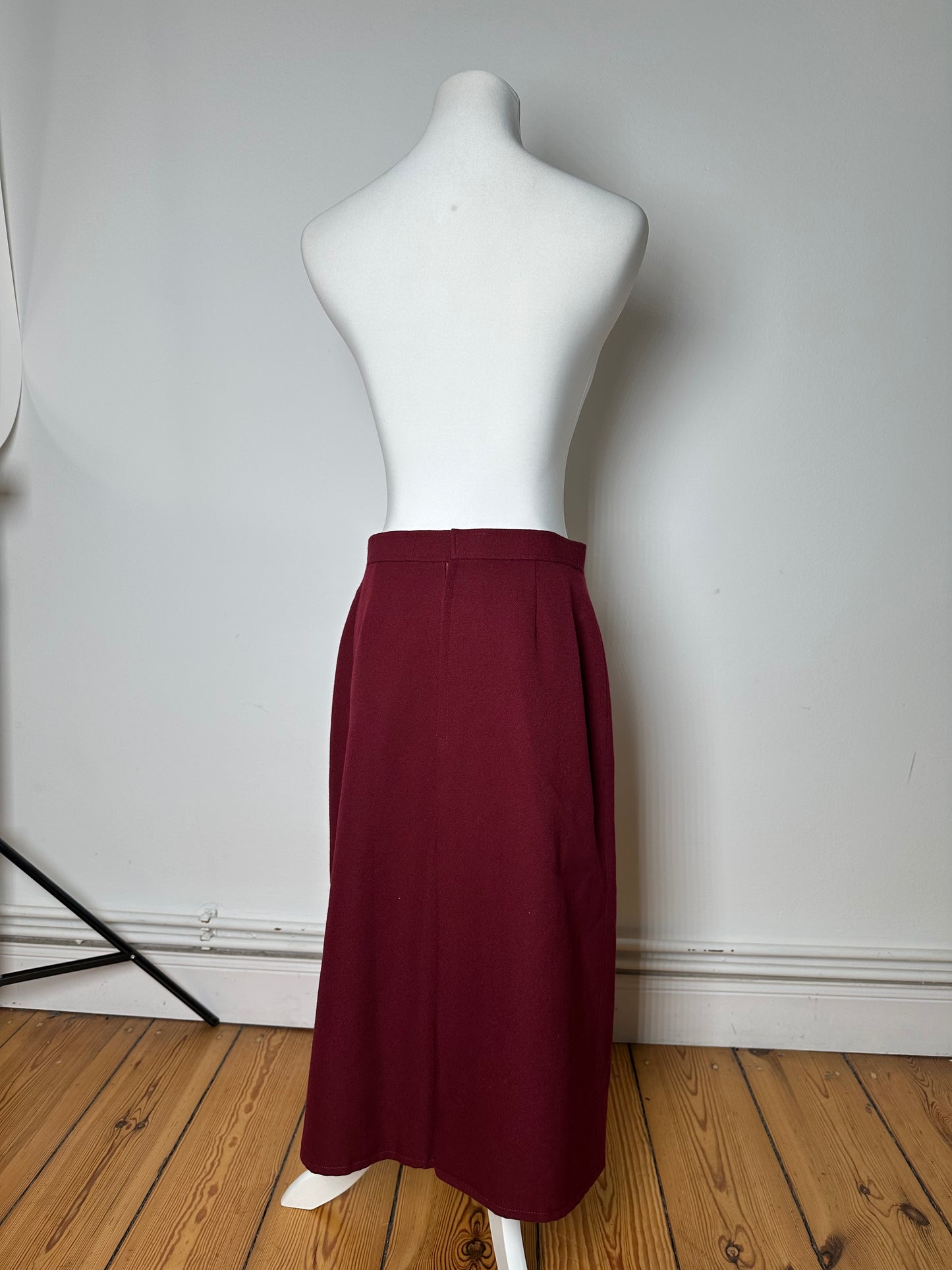 Vintage Chloe Wool Skirt Burgundy FR42