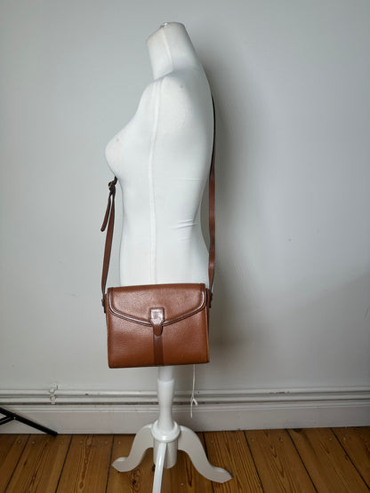 Vintage Burberry Pebbled Leather Crossbody Bag Tan Gold