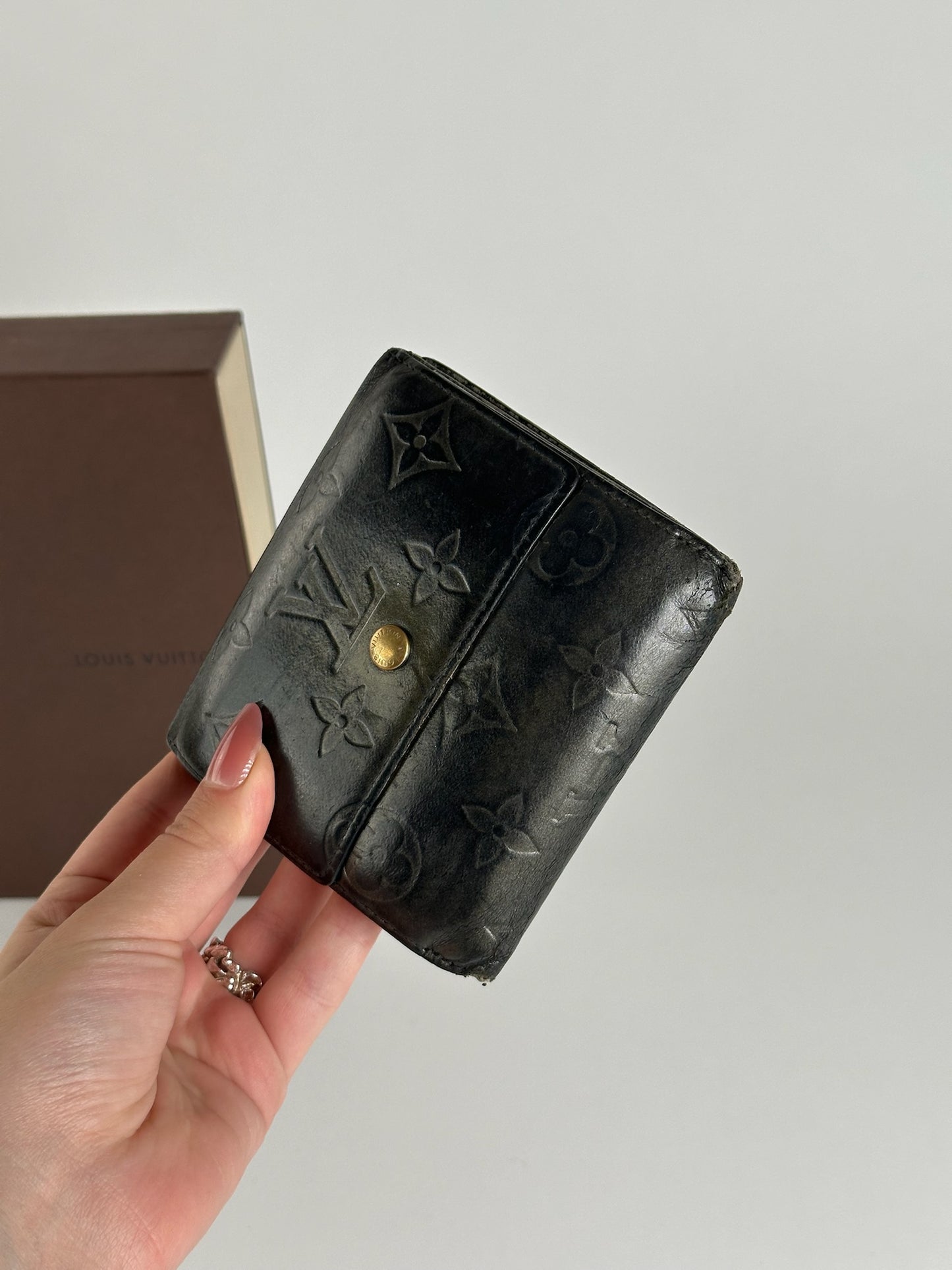 Vintage Louis Vuitton Vernis Leather wallet black