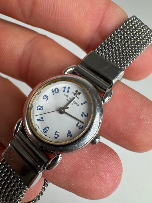 Montre à quartz vintage Courreges en métal argenté