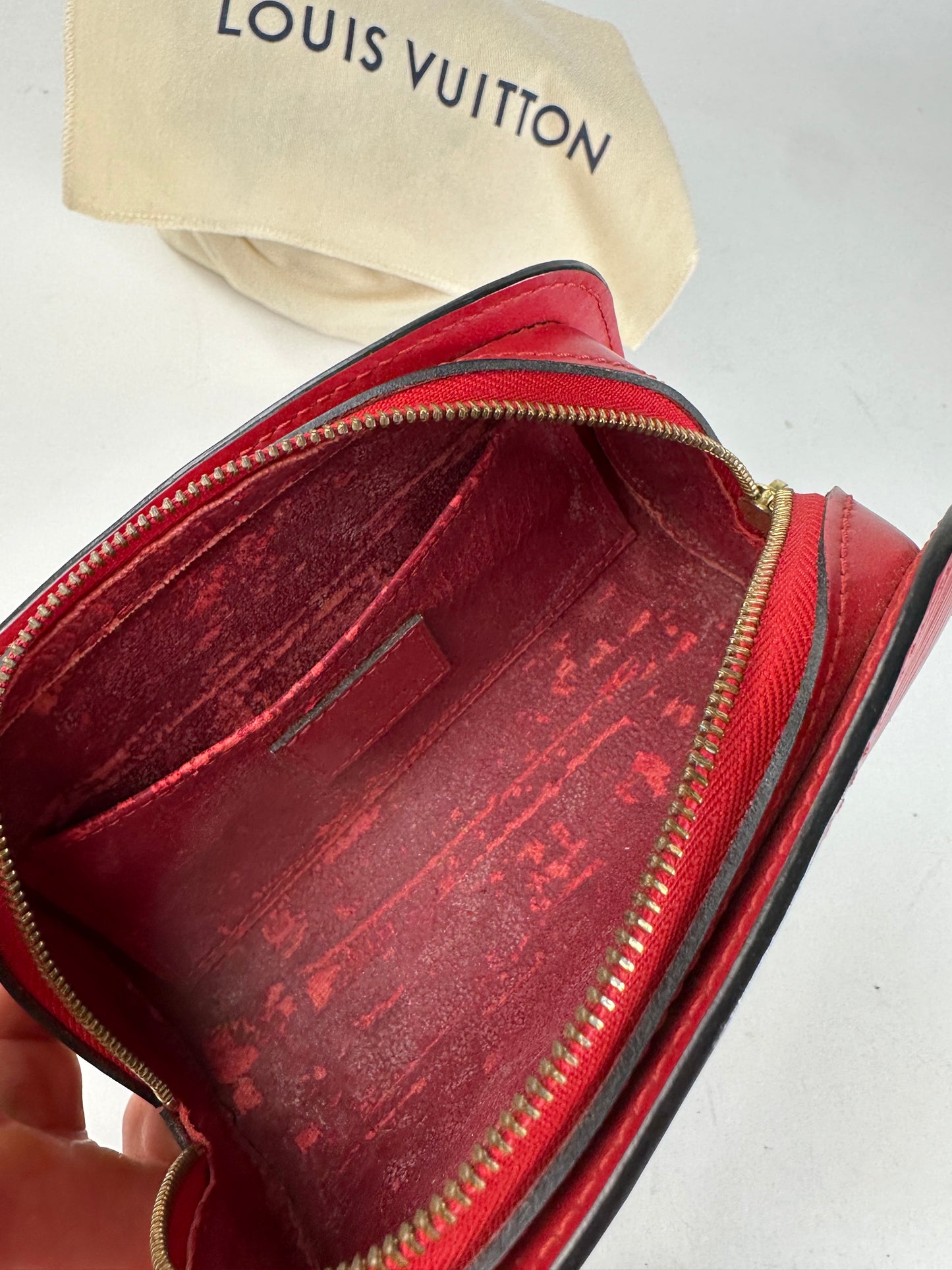 Louis Vuitton Pochette Cosmétique PM Epi Leather Red Coquelicot