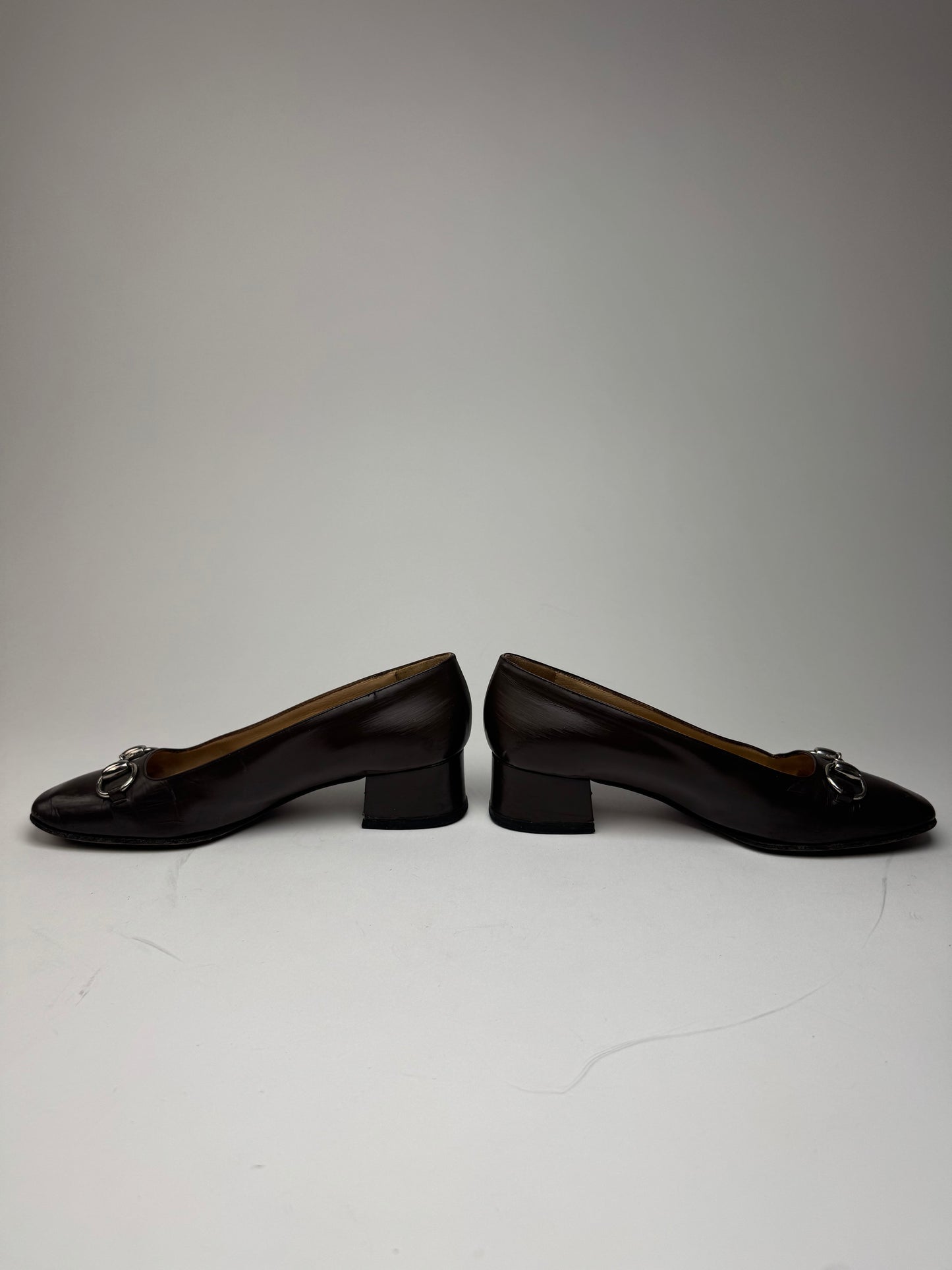 Vintage Gucci Horsebit Patent Leather Pumps Brown 37C