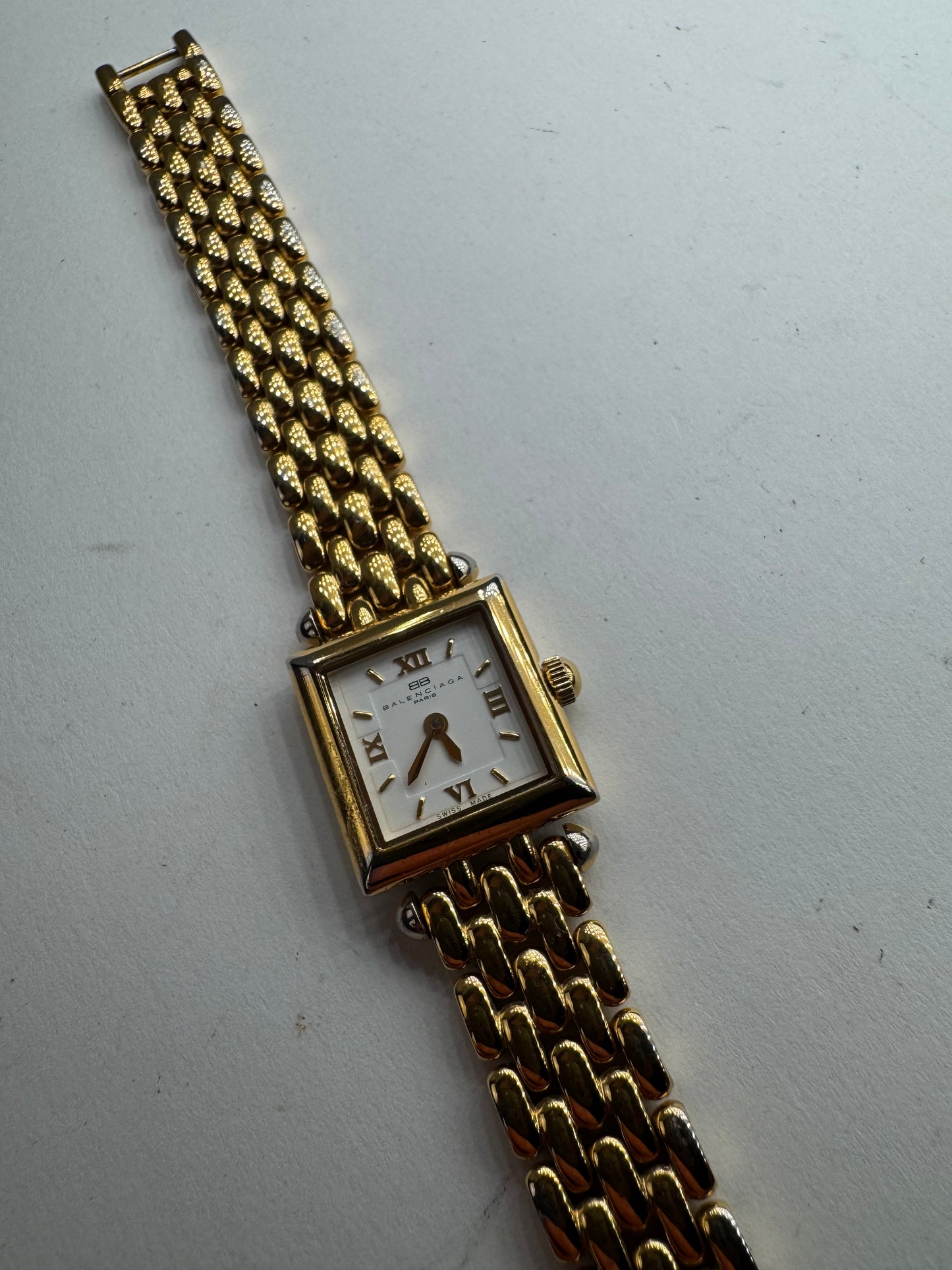 Montre à quartz vintage Balenciaga en acier doré