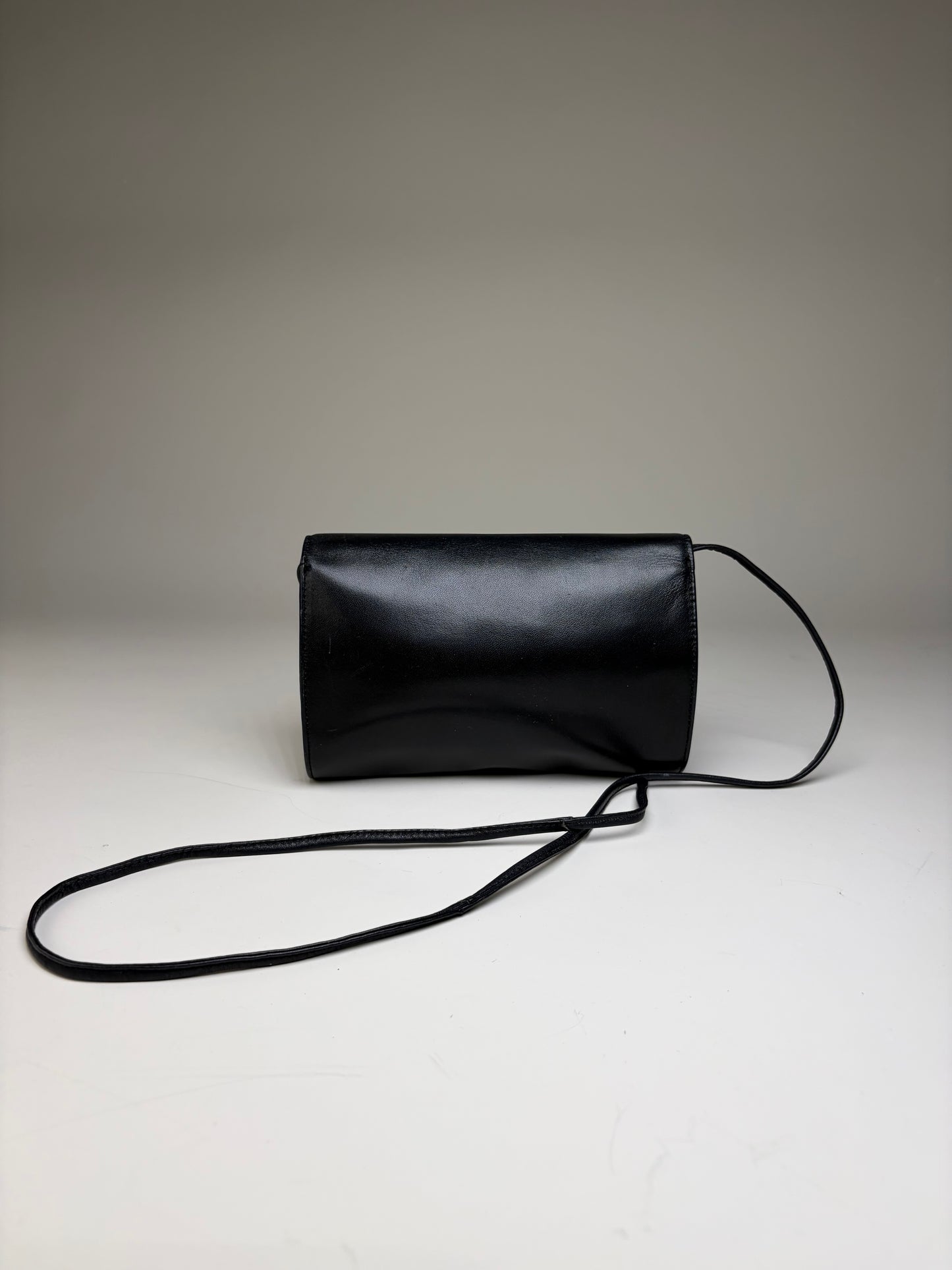 Vintage Givenchy Leather Shoulder Bag Black Gold