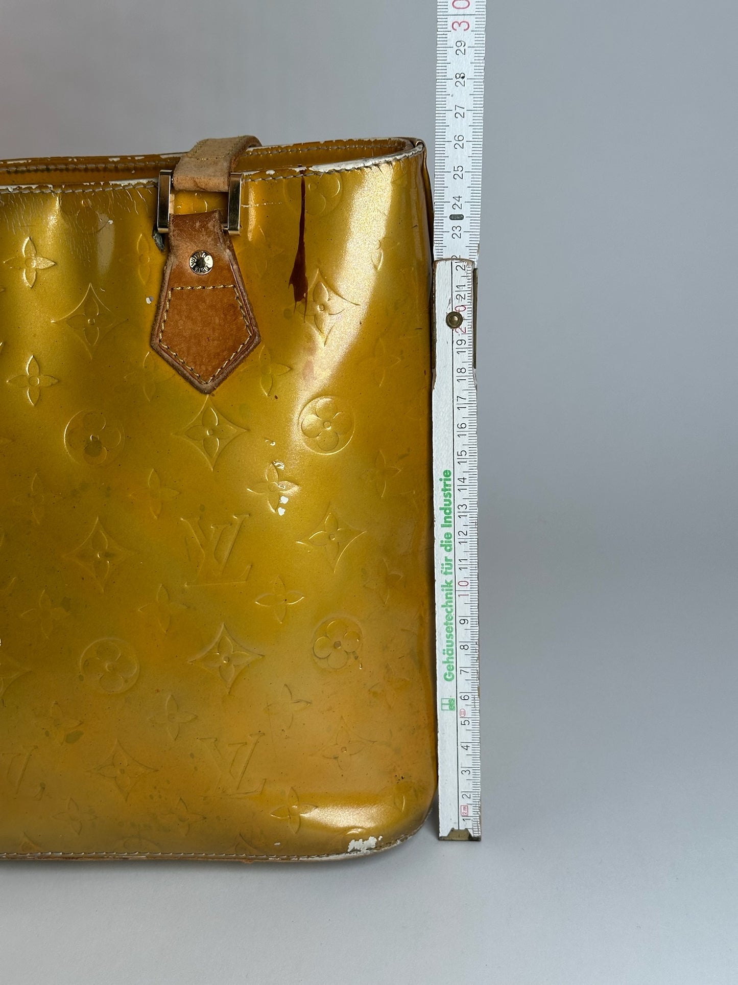 Vintage Louis Vuitton Vernis Leather bag Yellow