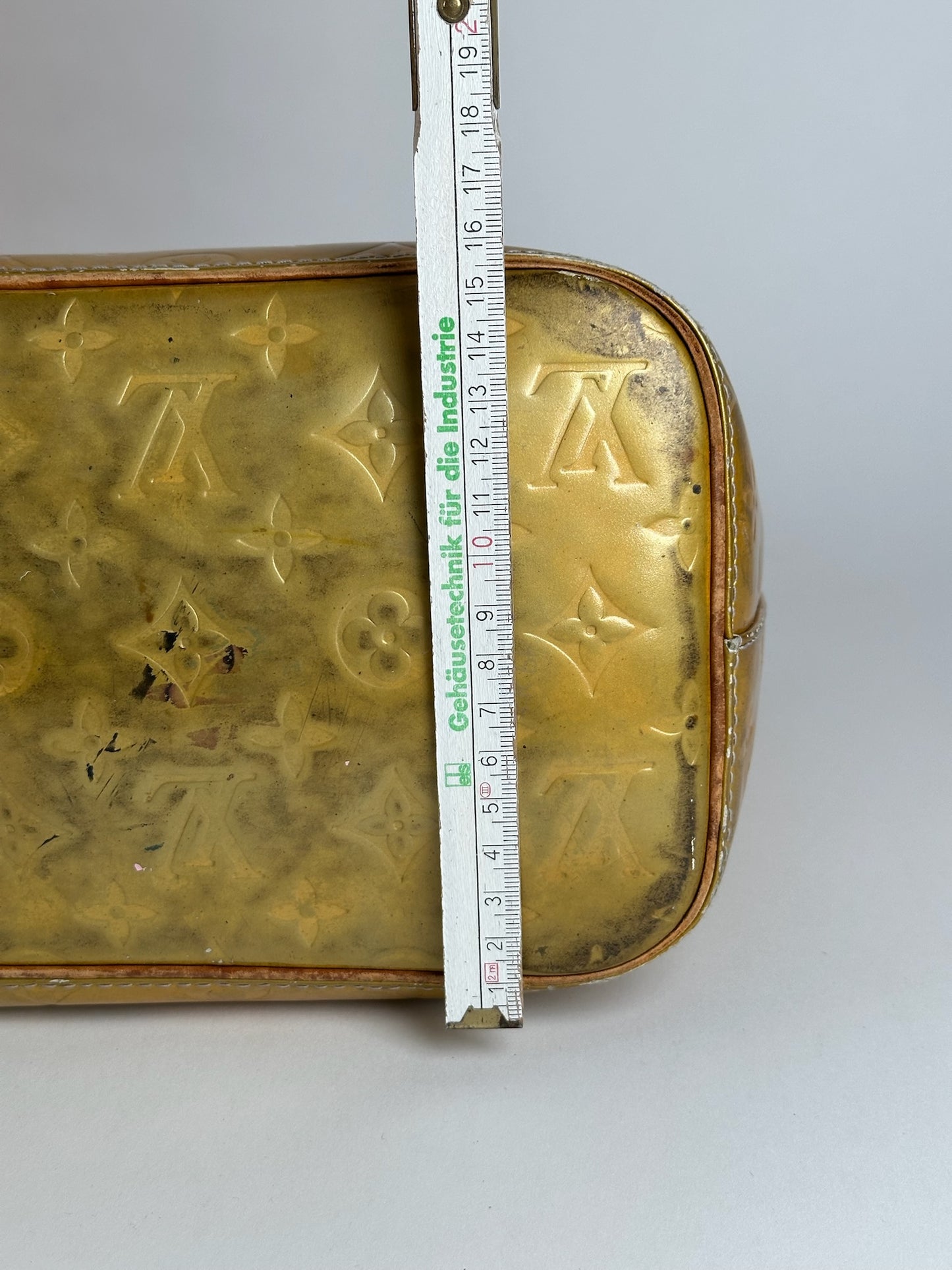 Vintage Louis Vuitton Vernis Leather bag Yellow