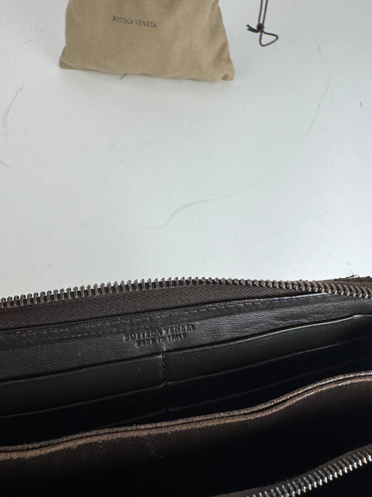 Vintage Bottega Veneta Zippy Intrecciato Leather Wallet Brown