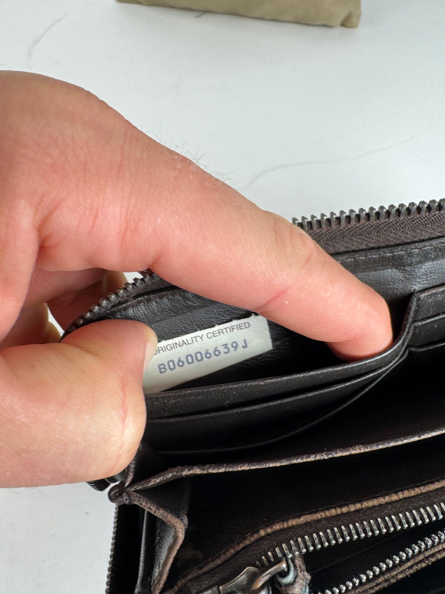 Vintage Bottega Veneta Zippy Intrecciato Leather Wallet Brown