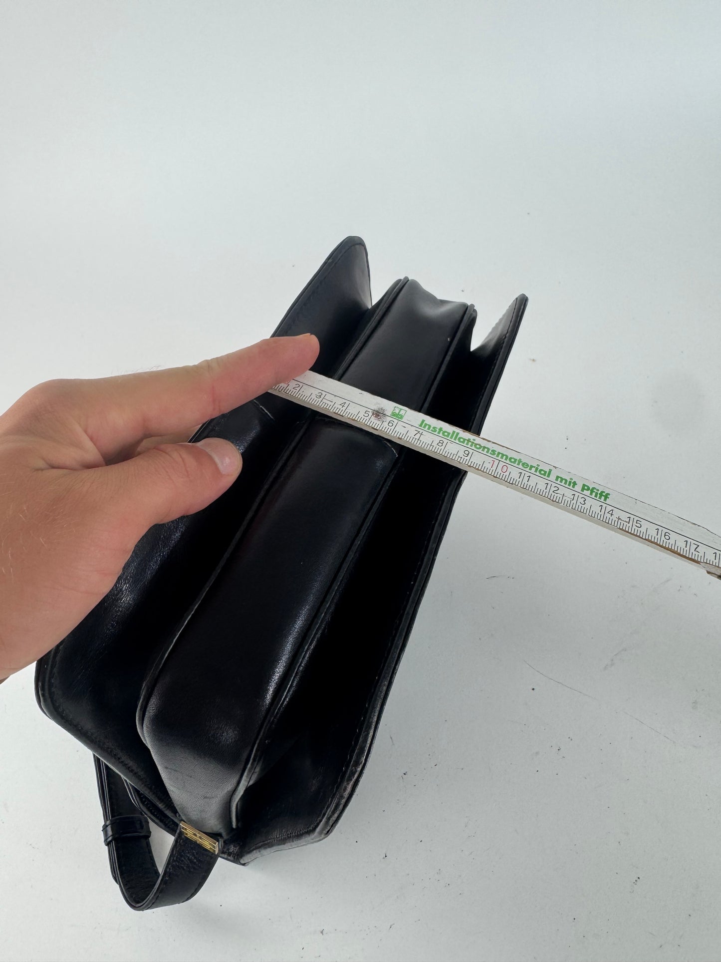 Sac vintage en cuir Givenchy 4G noir