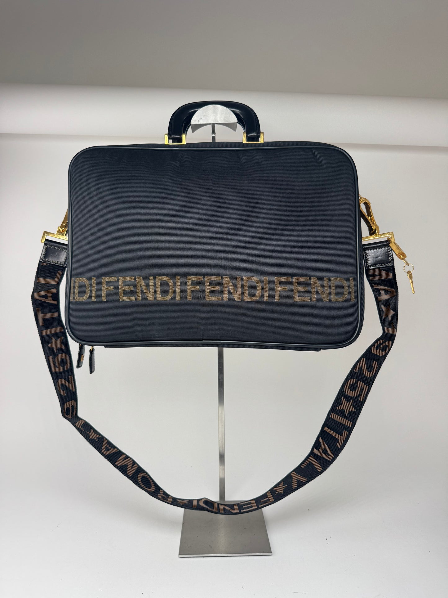 Sac vintage Fendi Roma 2Way noir or