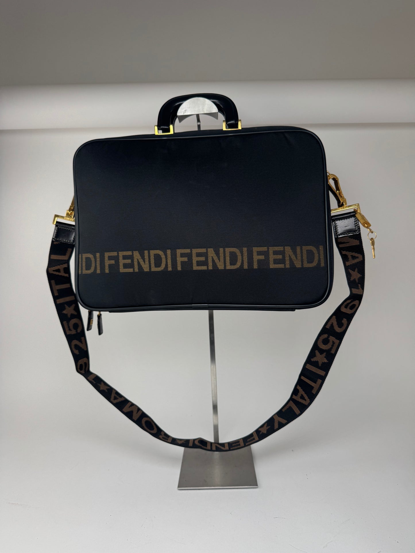 Sac vintage Fendi Roma 2Way noir or