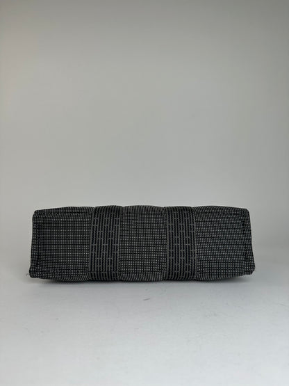 Hermès Black Canvas Tote Bag with Zip Closure and Snap Button