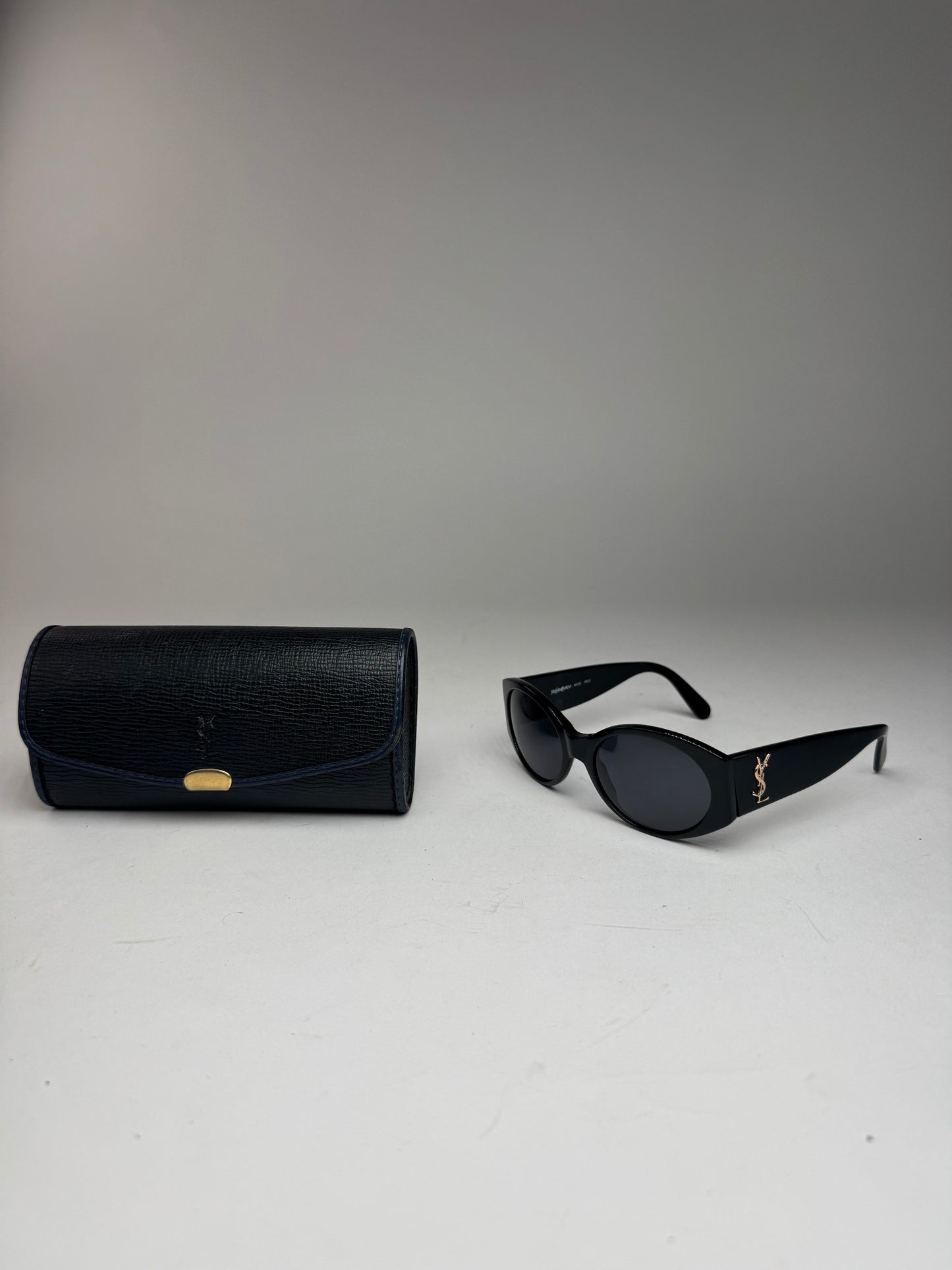 Vintage Yves Saint Laurent Sunglasses black