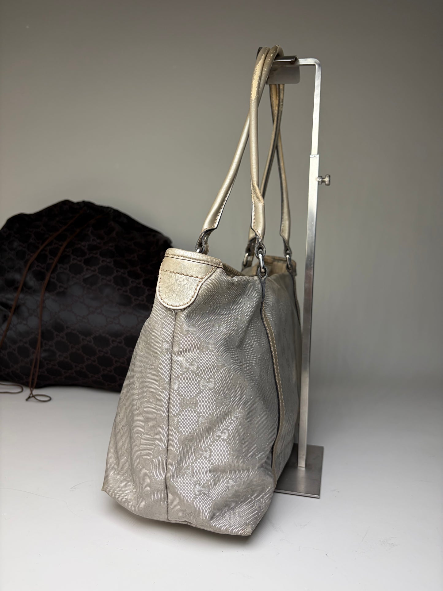 Vintage Gucci GG Supreme Canvas Tote Silver Cream