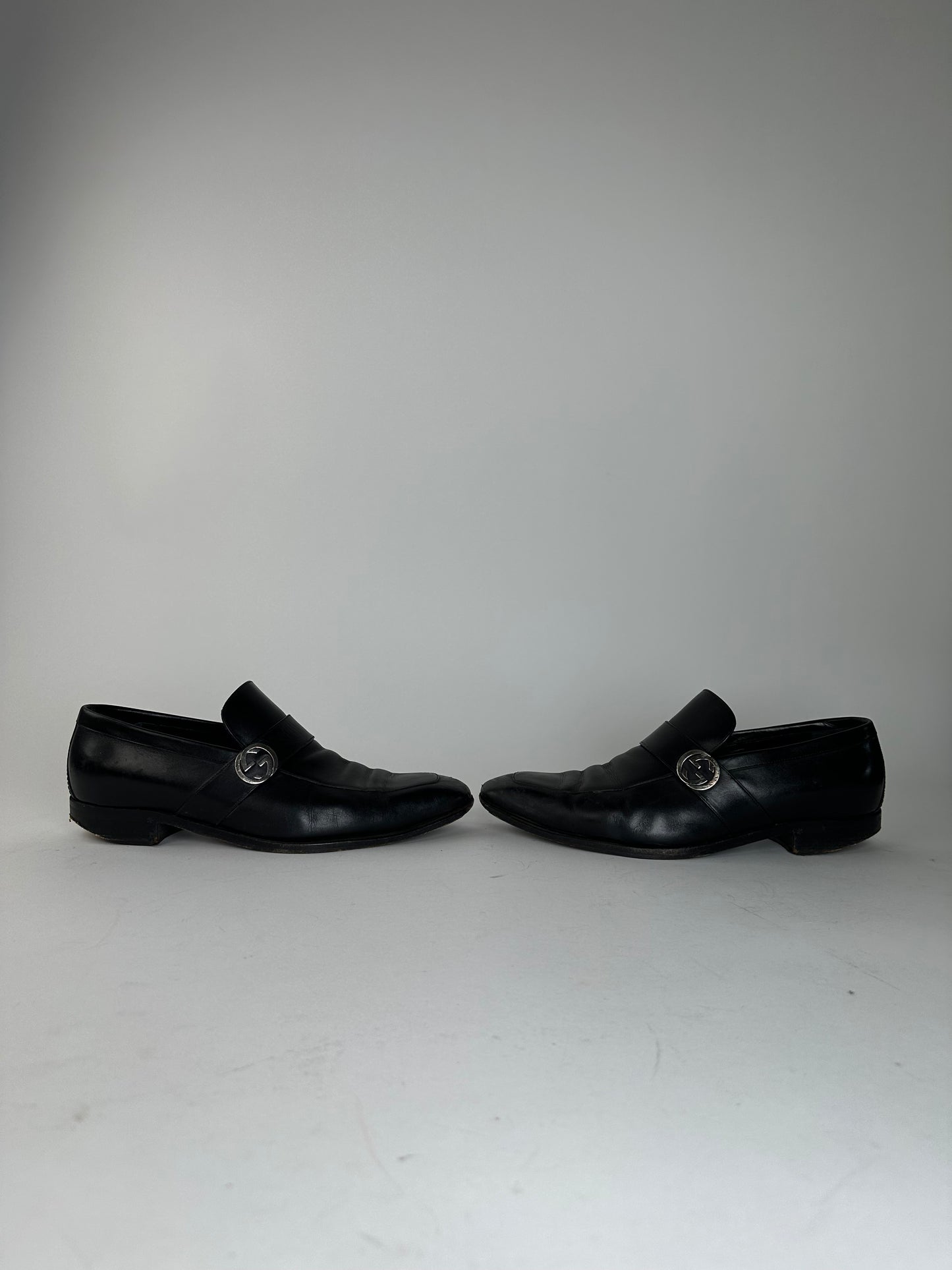 Vintage Gucci Black Leather Loafers with Iconic GG Logo