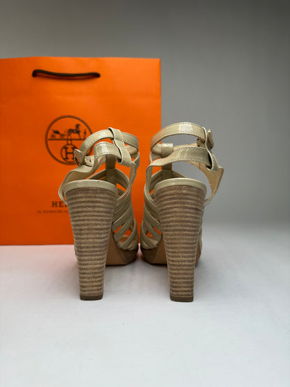 Vintage Hermes Hermès Patent Leather Sandal Heels Beige Pink EU36.5