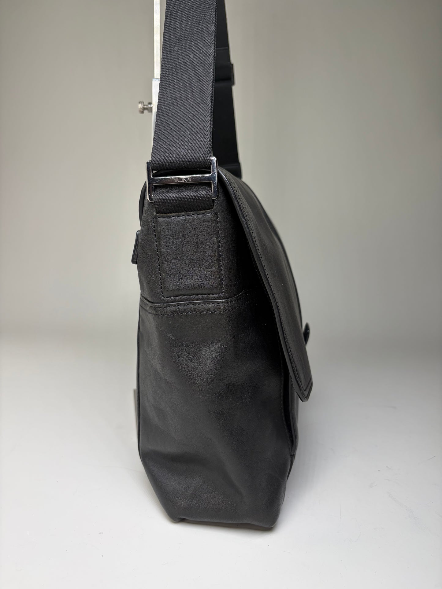 Vintage Tumi Leather Messenger Bag Black Silver