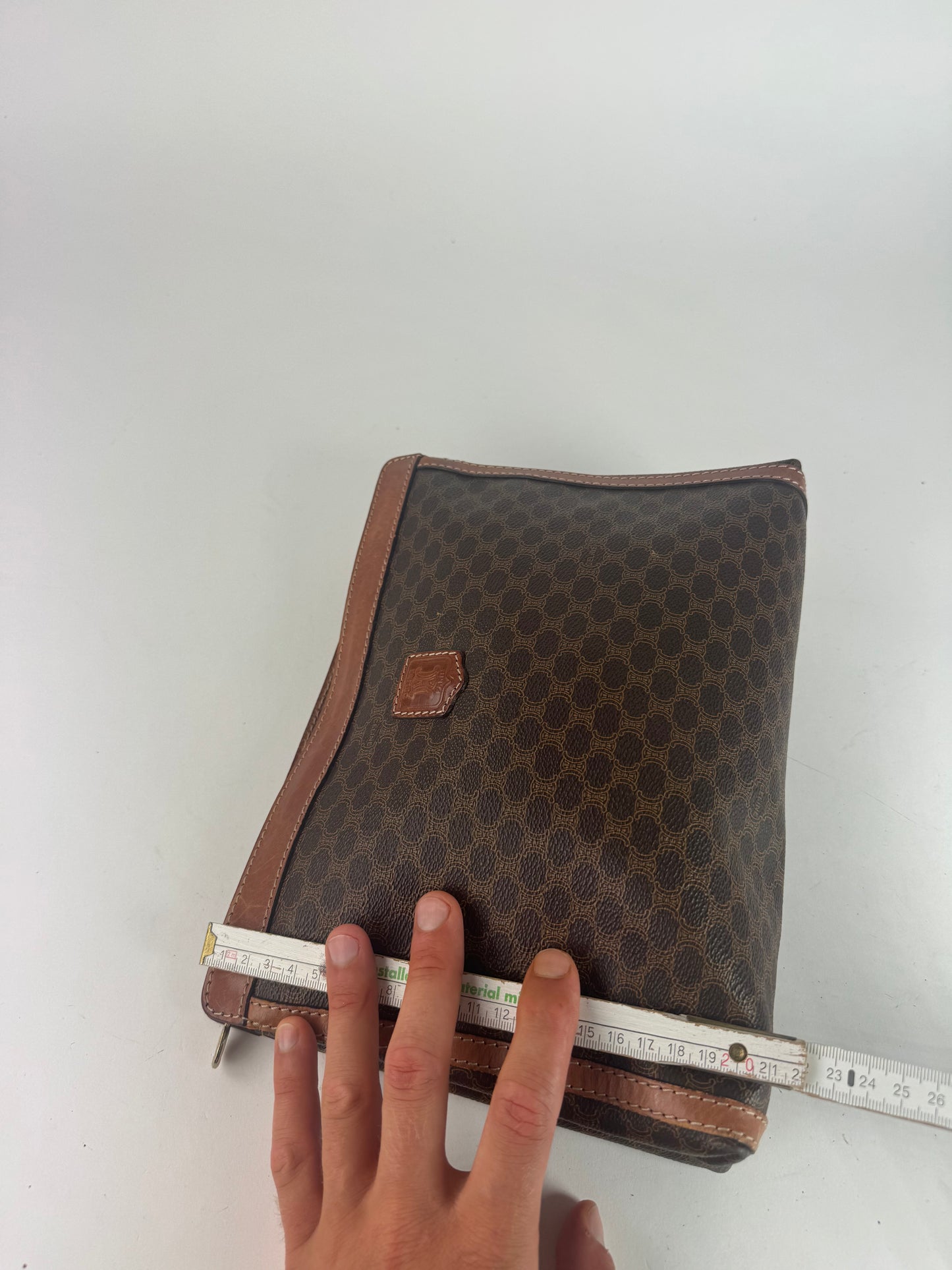 Pochette vintage en cuir monogramme Céline Paris marron